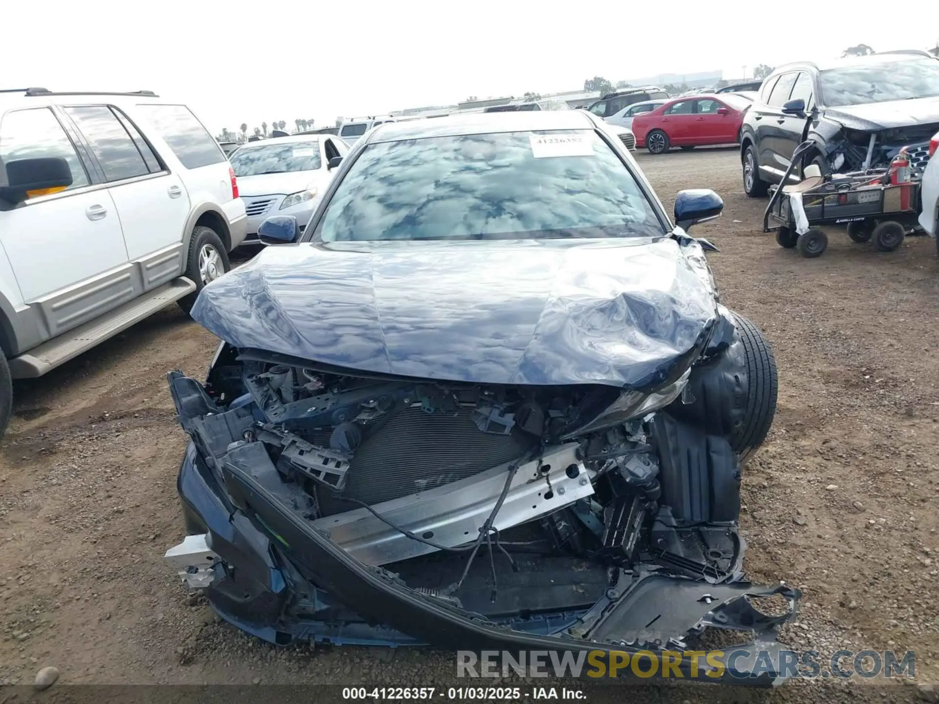 12 fotografías del automóvil dañado 4T1K61AK1MU590474 TOYOTA CAMRY 2021