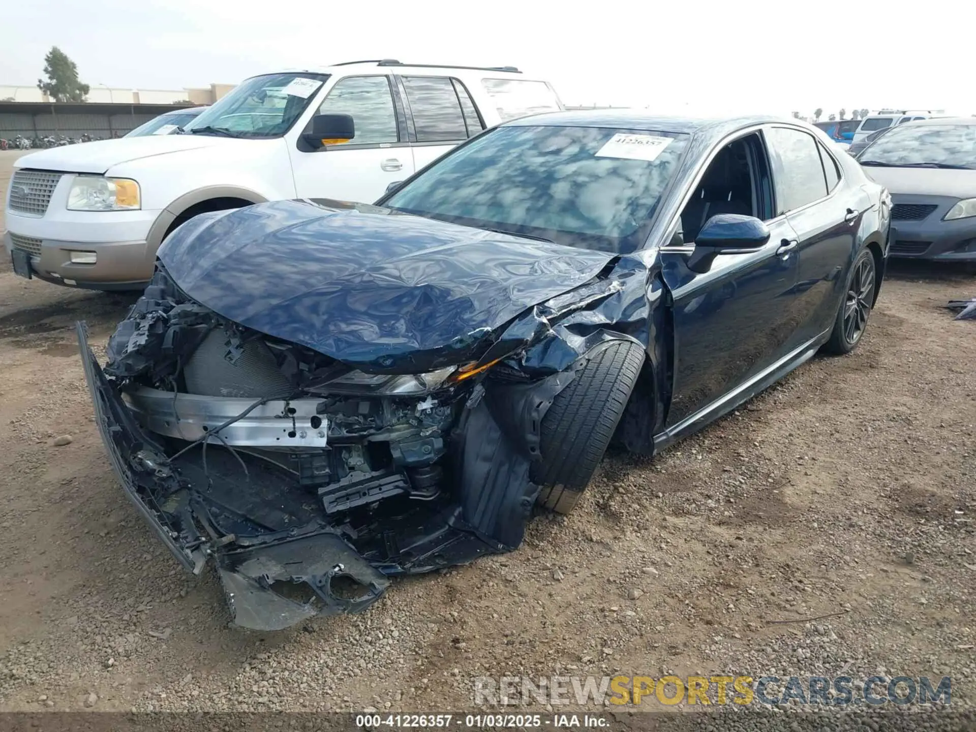 2 fotografías del automóvil dañado 4T1K61AK1MU590474 TOYOTA CAMRY 2021