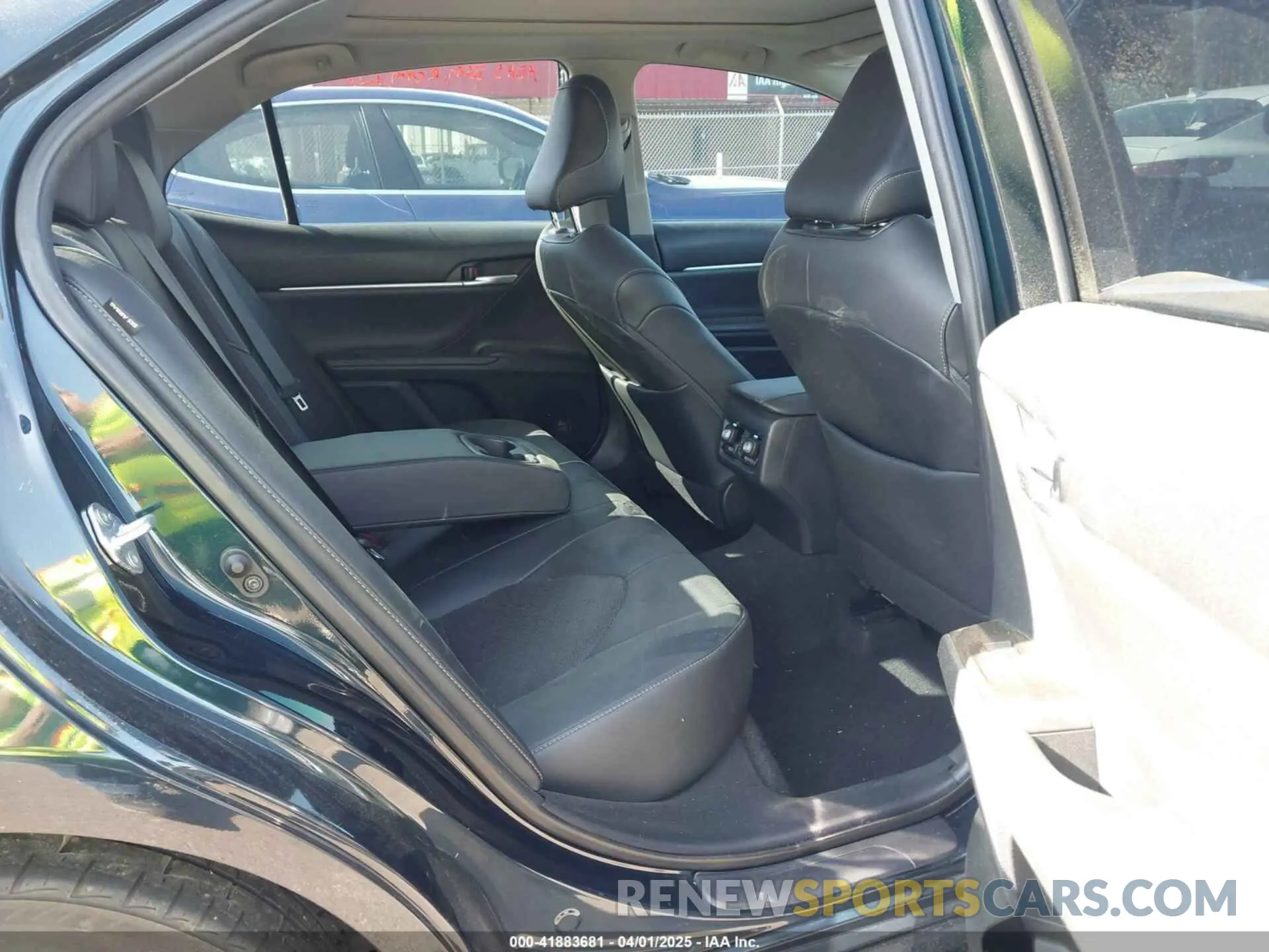 8 fotografías del automóvil dañado 4T1K61AK2MU442043 TOYOTA CAMRY 2021