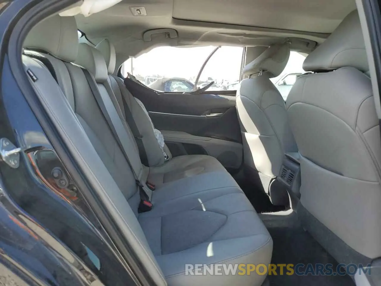 11 fotografías del automóvil dañado 4T1K61AK2MU443189 TOYOTA CAMRY 2021