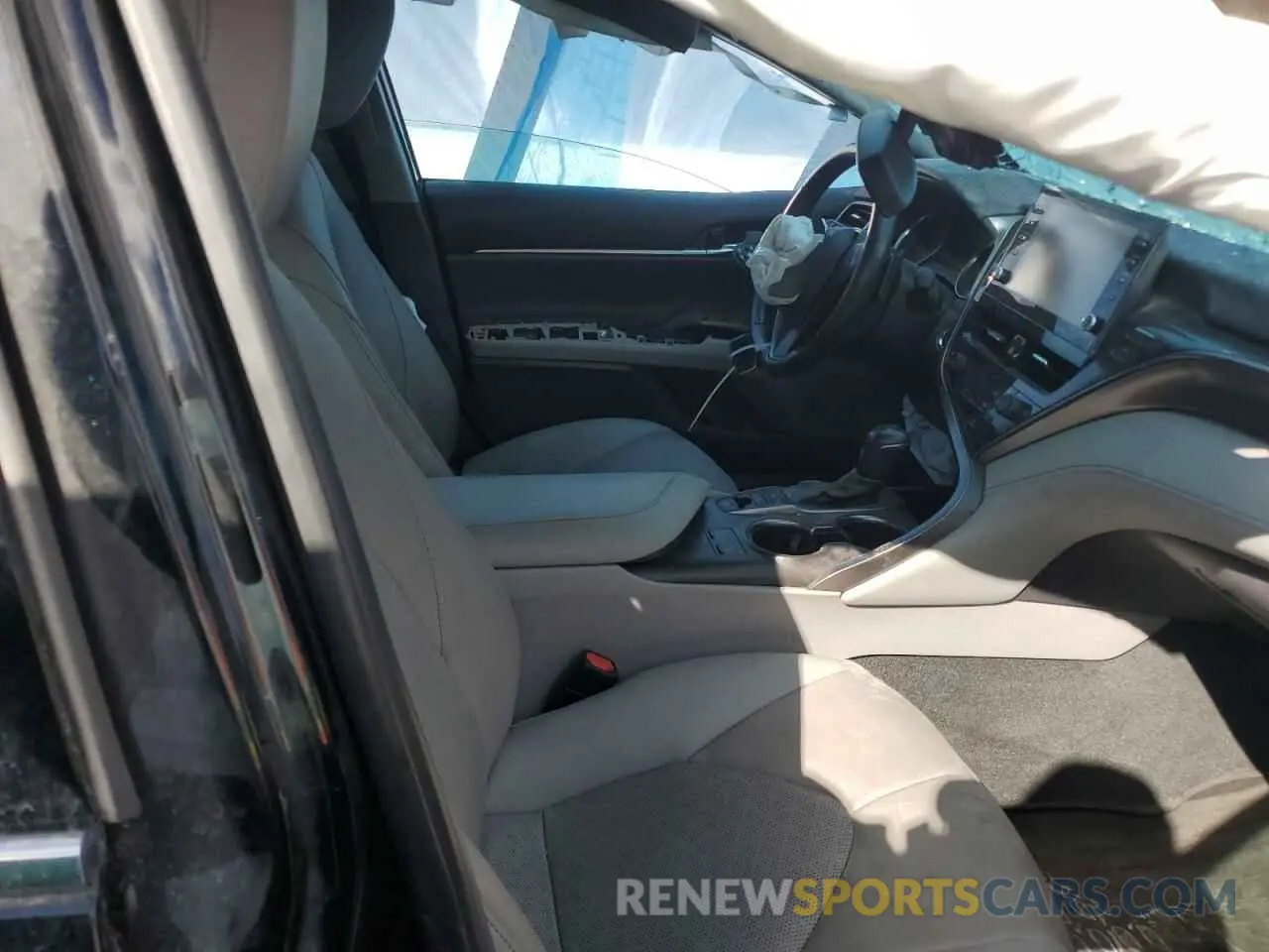 7 fotografías del automóvil dañado 4T1K61AK2MU443189 TOYOTA CAMRY 2021
