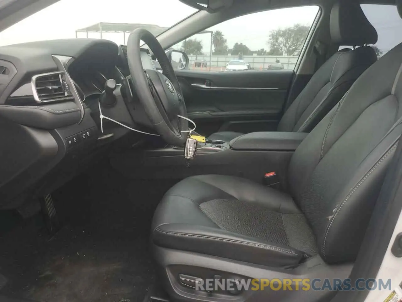 7 fotografías del automóvil dañado 4T1K61AK2MU585512 TOYOTA CAMRY 2021
