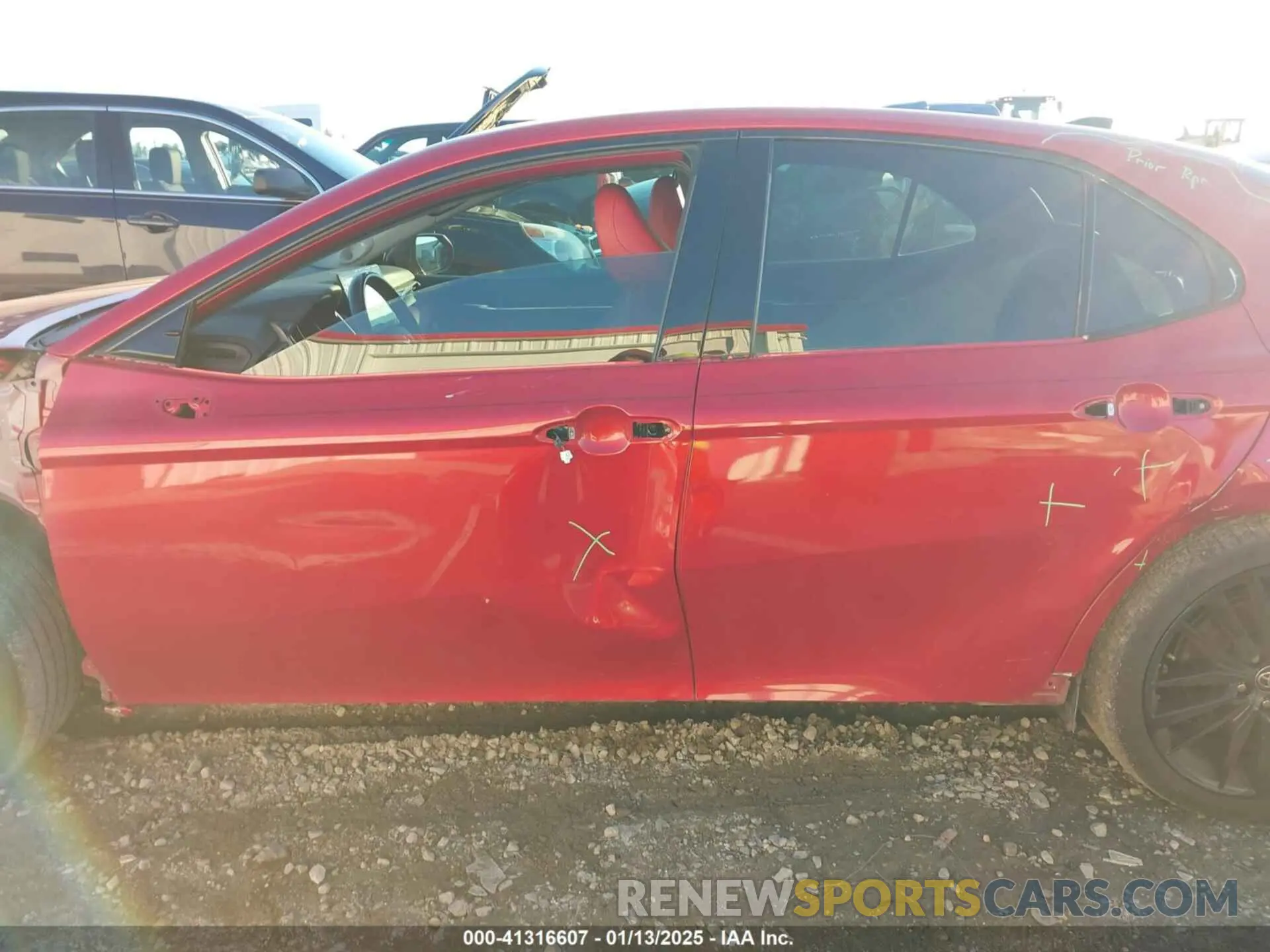 15 fotografías del automóvil dañado 4T1K61AK3MU402408 TOYOTA CAMRY 2021