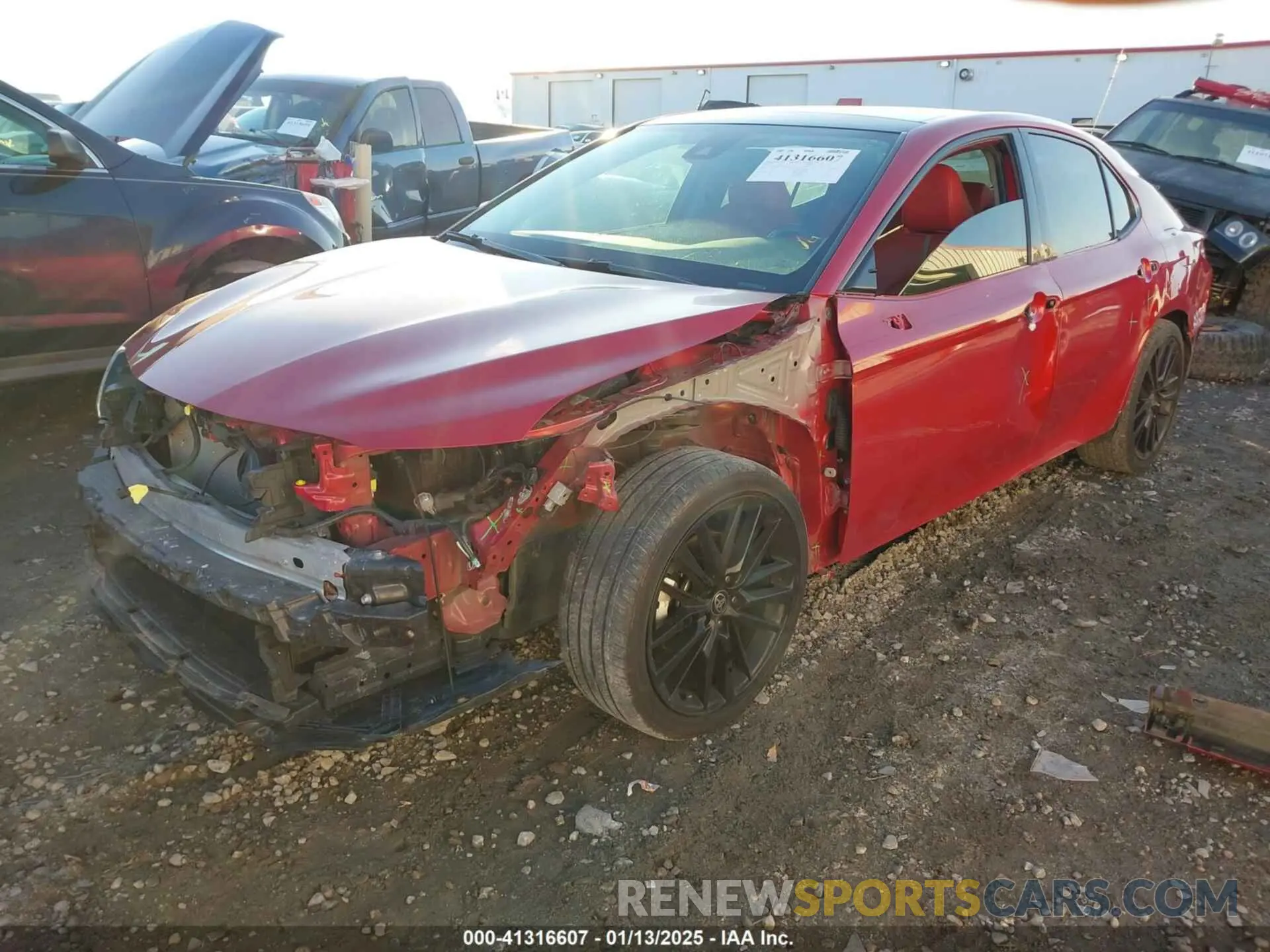 2 fotografías del automóvil dañado 4T1K61AK3MU402408 TOYOTA CAMRY 2021