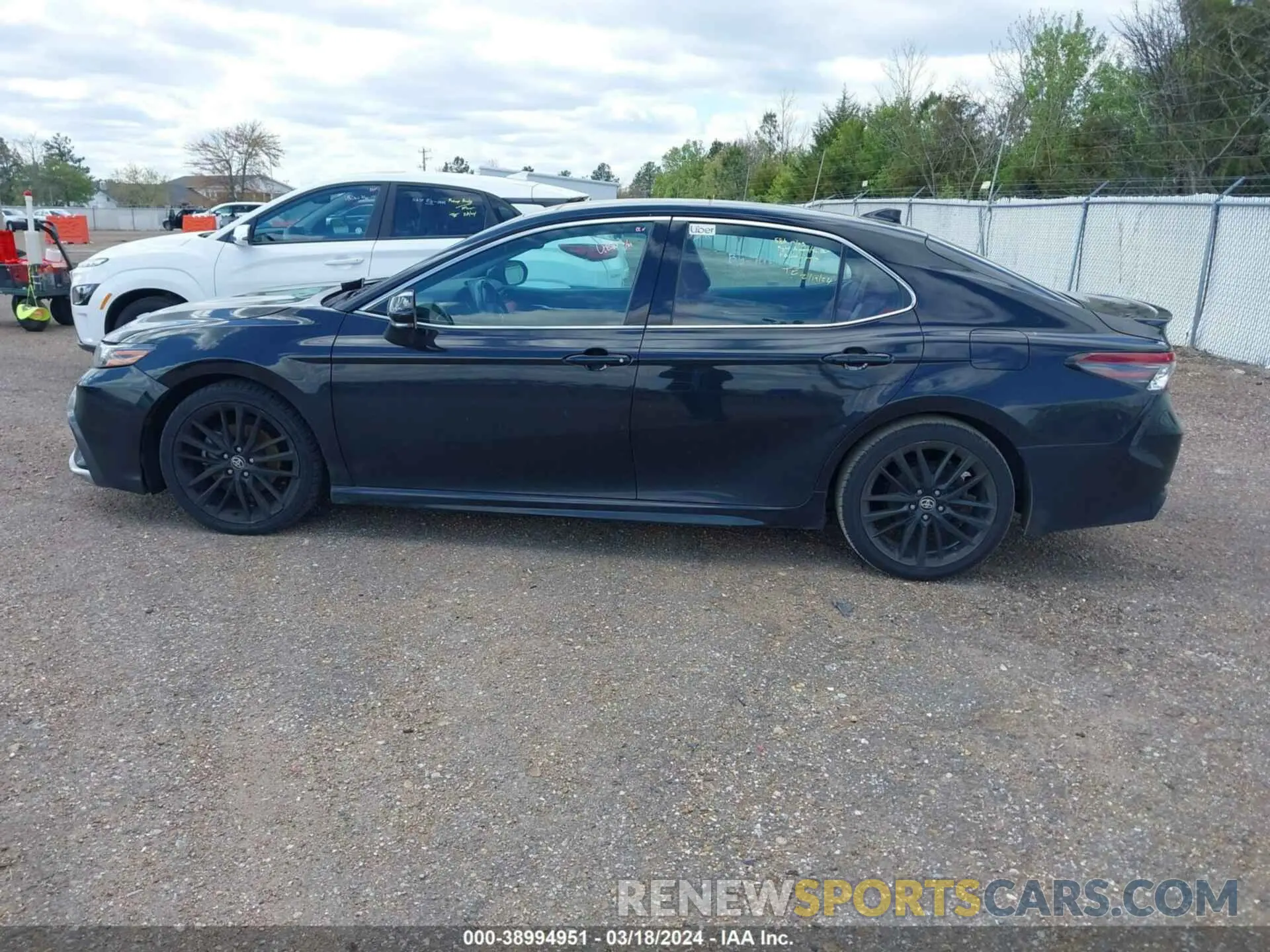 14 fotografías del automóvil dañado 4T1K61AK3MU409004 TOYOTA CAMRY 2021