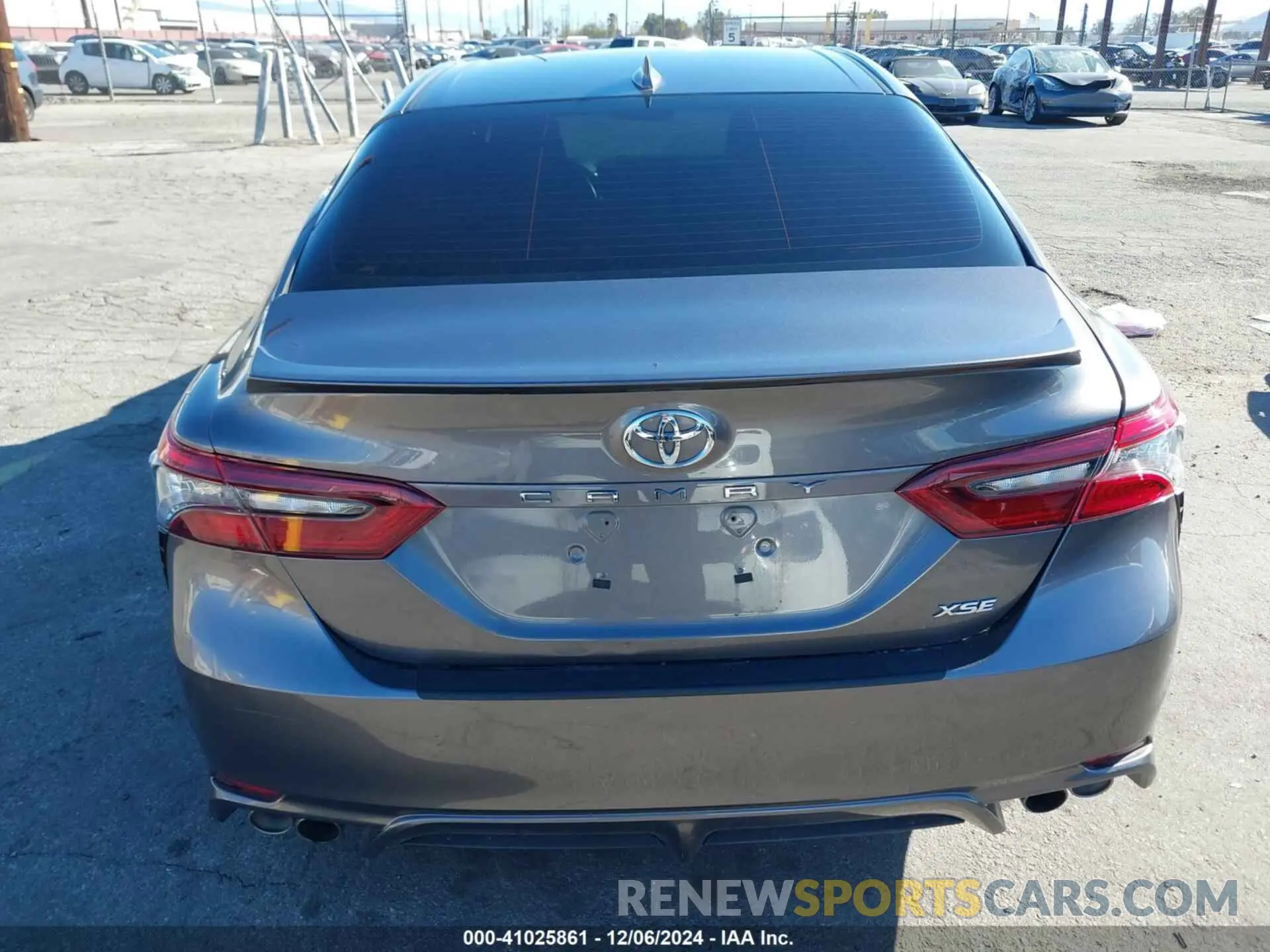17 fotografías del automóvil dañado 4T1K61AK3MU512455 TOYOTA CAMRY 2021
