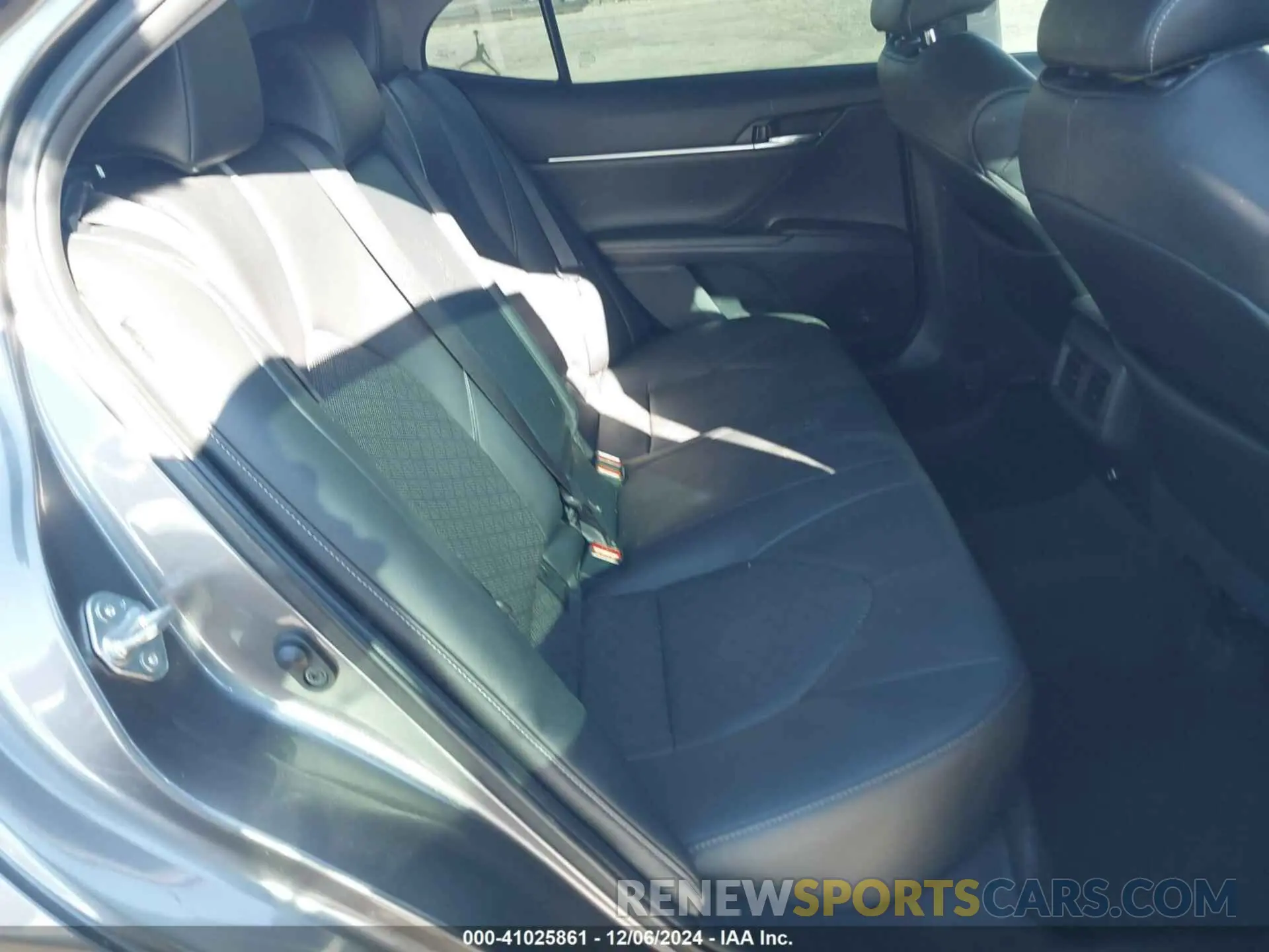 8 fotografías del automóvil dañado 4T1K61AK3MU512455 TOYOTA CAMRY 2021