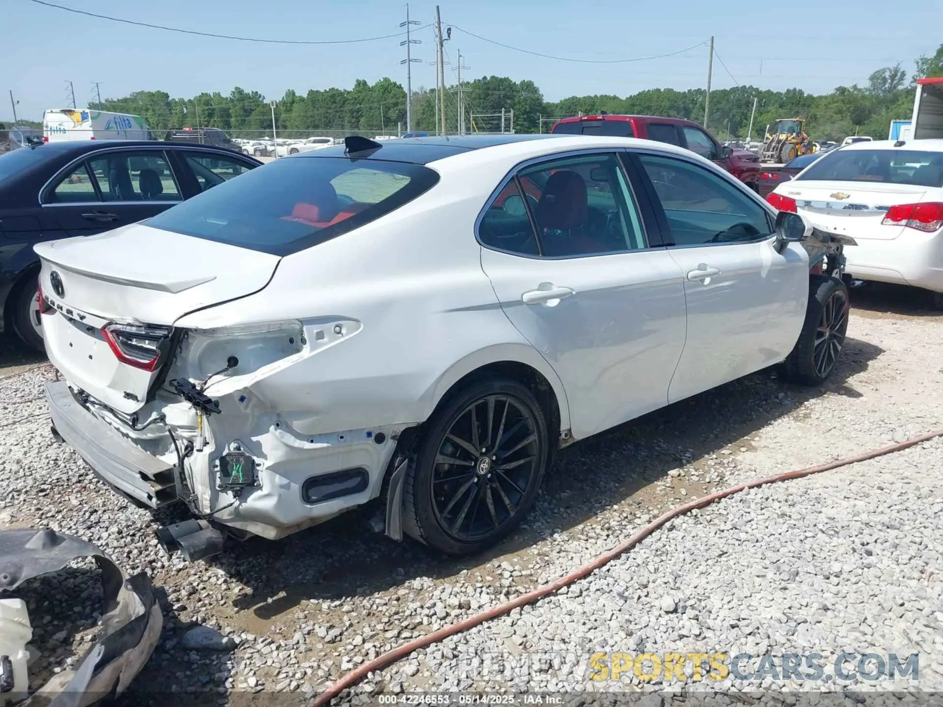 4 fotografías del automóvil dañado 4T1K61AK3MU542720 TOYOTA CAMRY 2021