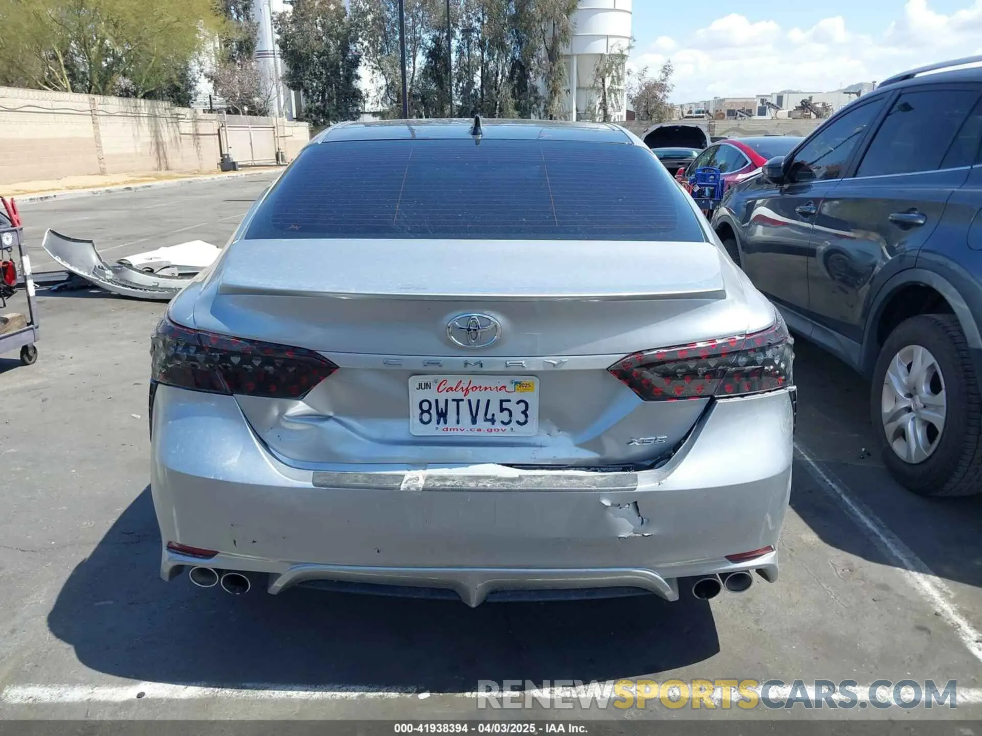 16 fotografías del automóvil dañado 4T1K61AK3MU577984 TOYOTA CAMRY 2021