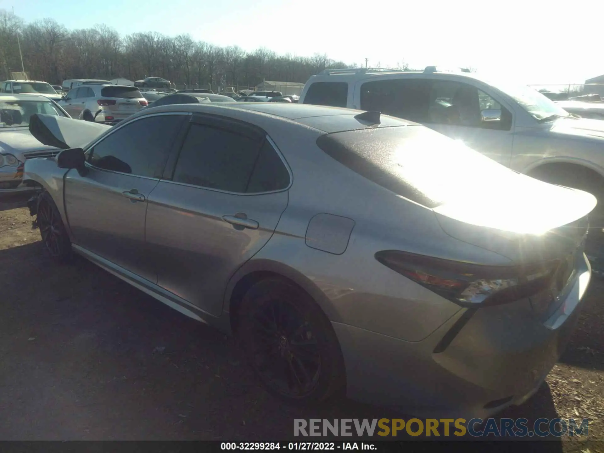 3 fotografías del automóvil dañado 4T1K61AK4MU414308 TOYOTA CAMRY 2021
