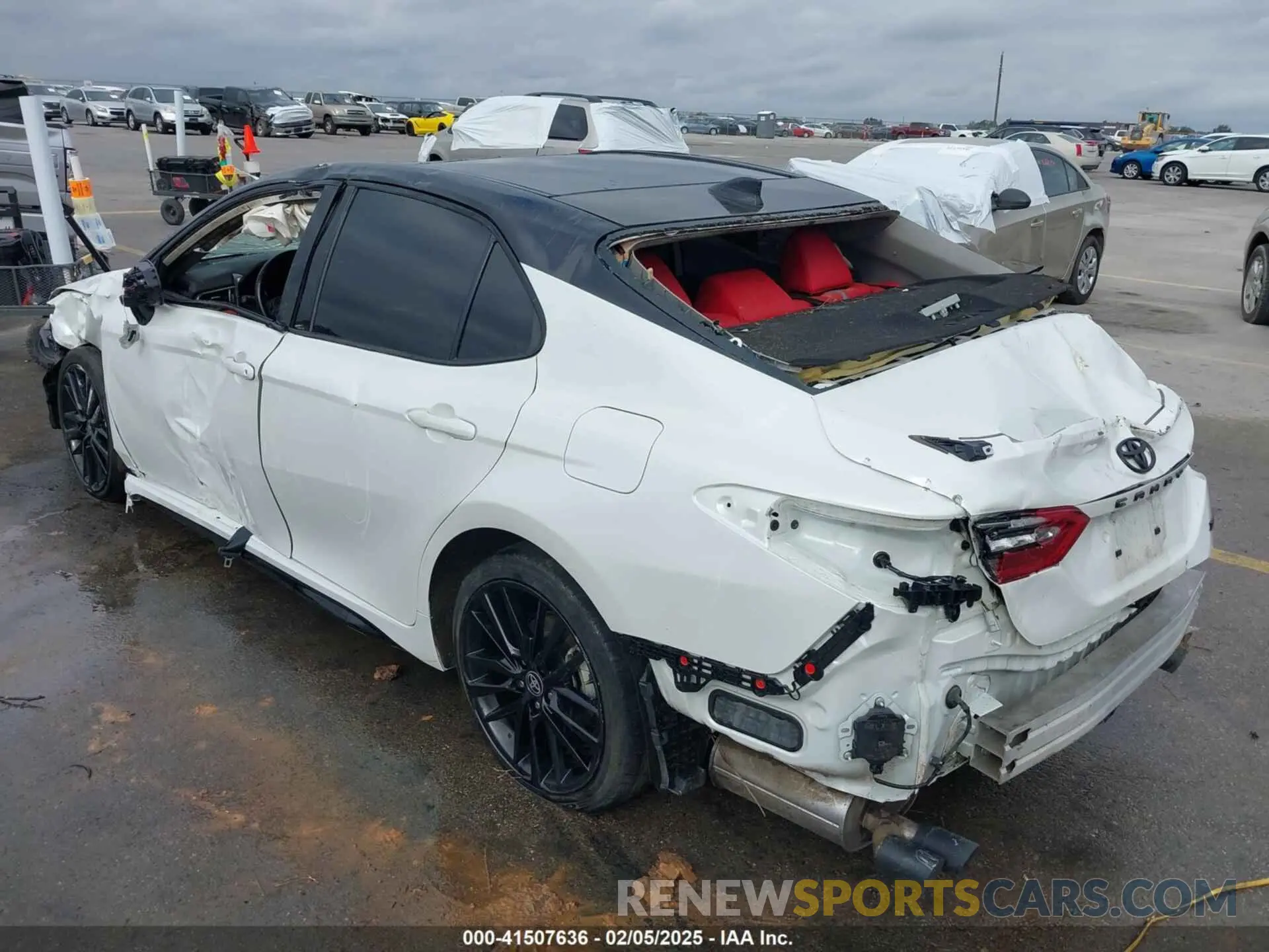 3 fotografías del automóvil dañado 4T1K61AK4MU420545 TOYOTA CAMRY 2021