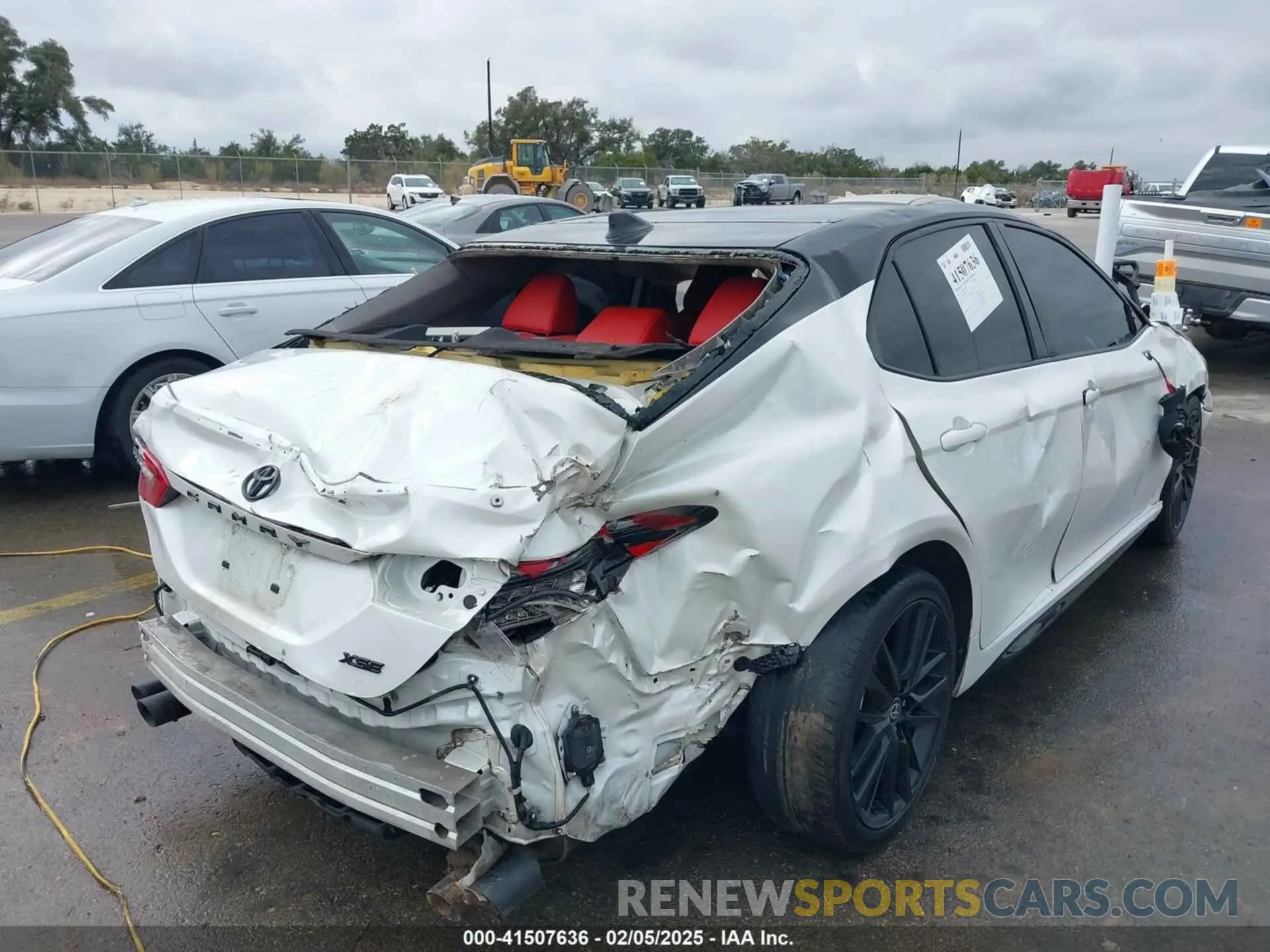 4 fotografías del automóvil dañado 4T1K61AK4MU420545 TOYOTA CAMRY 2021