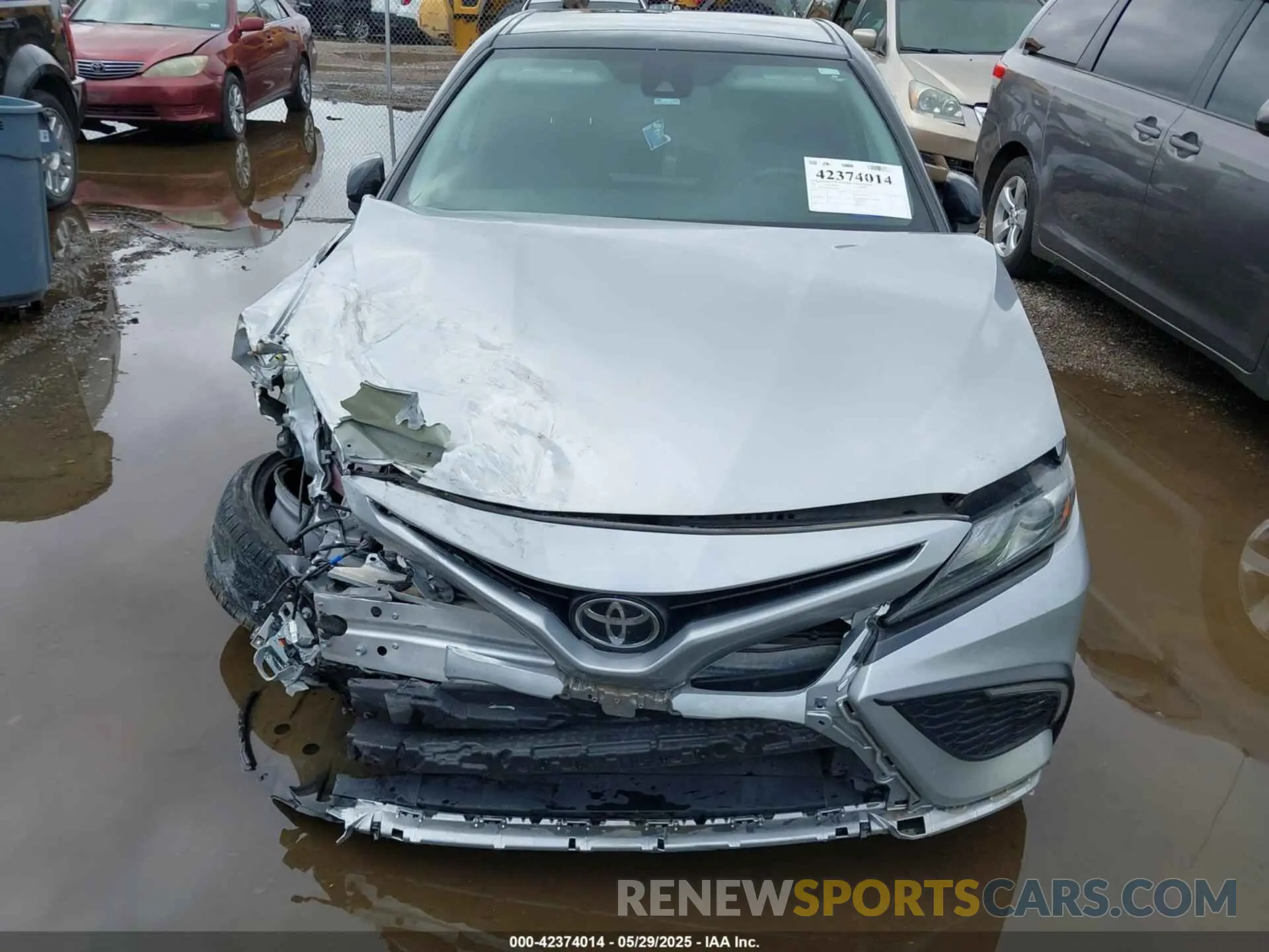 11 fotografías del automóvil dañado 4T1K61AK4MU445543 TOYOTA CAMRY 2021