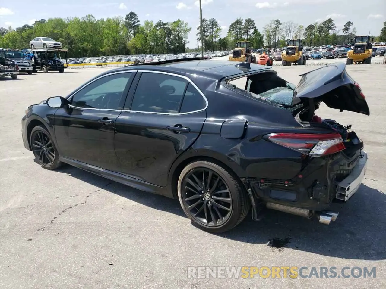 2 fotografías del automóvil dañado 4T1K61AK4MU447762 TOYOTA CAMRY 2021