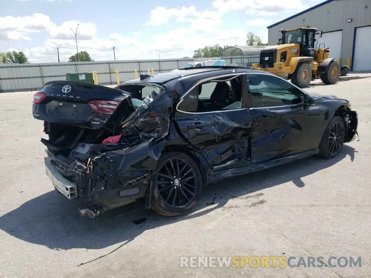 3 fotografías del automóvil dañado 4T1K61AK4MU447762 TOYOTA CAMRY 2021