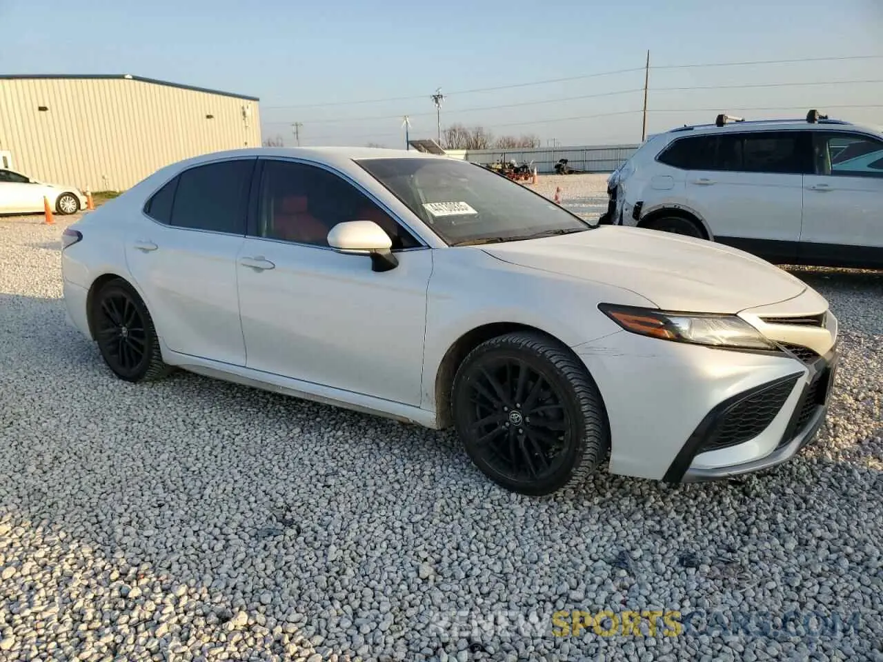 4 fotografías del automóvil dañado 4T1K61AK4MU590498 TOYOTA CAMRY 2021