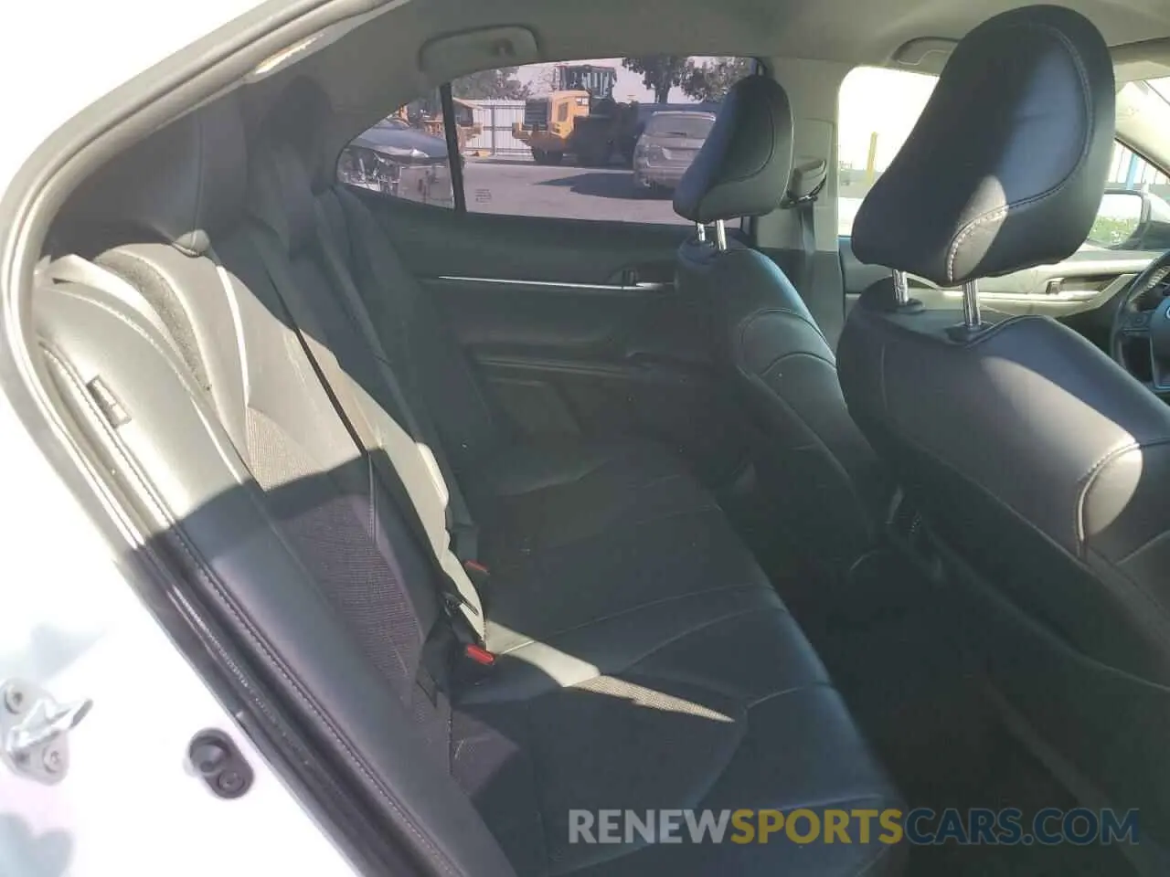 10 fotografías del automóvil dañado 4T1K61AK5MU454803 TOYOTA CAMRY 2021