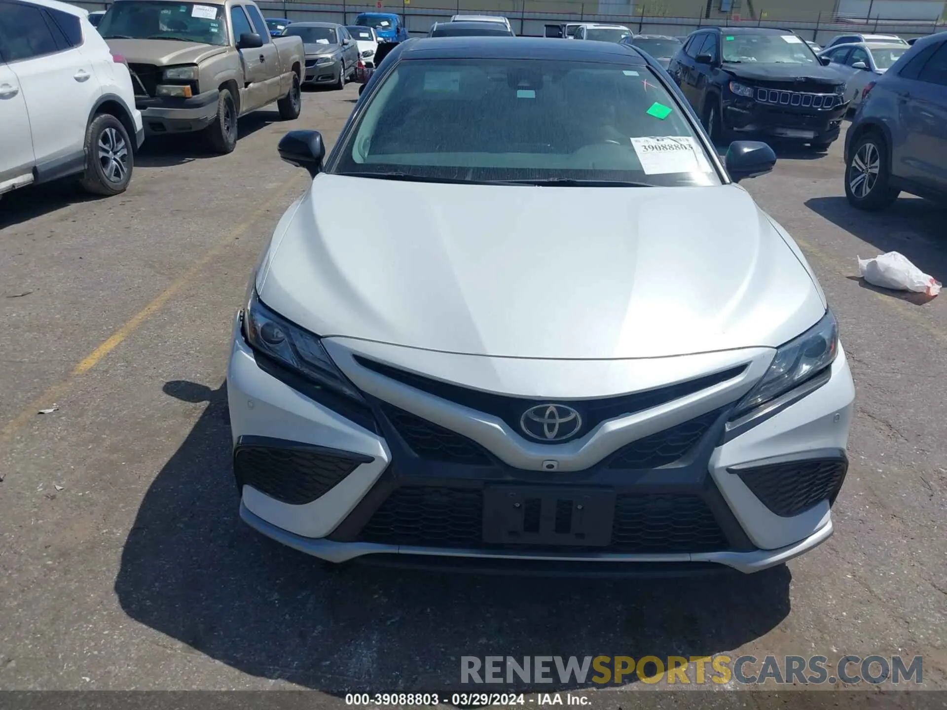 12 fotografías del automóvil dañado 4T1K61AK5MU469785 TOYOTA CAMRY 2021