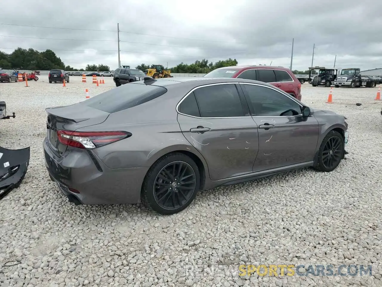 3 fotografías del automóvil dañado 4T1K61AK5MU482830 TOYOTA CAMRY 2021