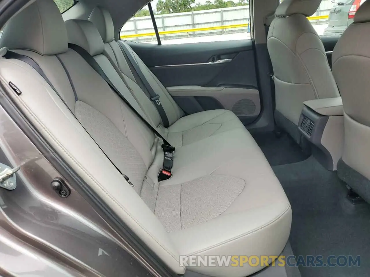 10 fotografías del automóvil dañado 4T1K61AK5MU512506 TOYOTA CAMRY 2021