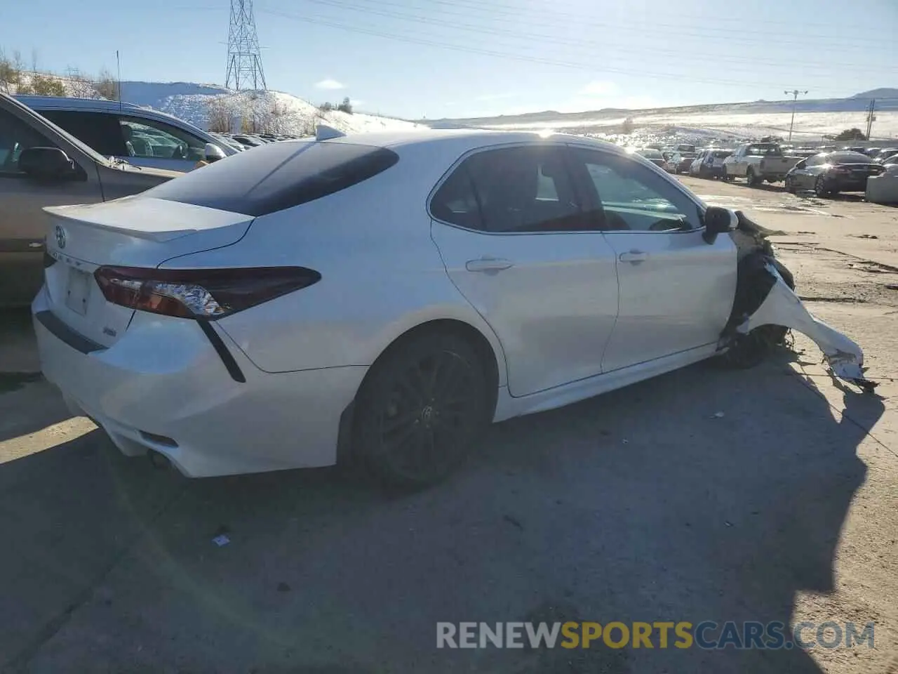 3 fotografías del automóvil dañado 4T1K61AK5MU578019 TOYOTA CAMRY 2021