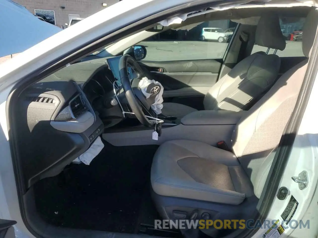 7 fotografías del automóvil dañado 4T1K61AK5MU578019 TOYOTA CAMRY 2021