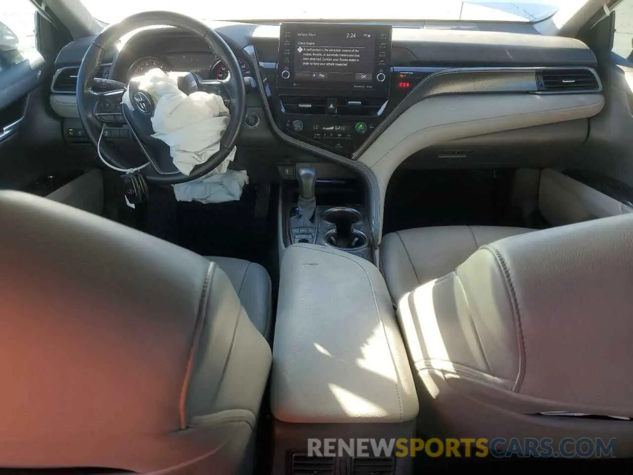 8 fotografías del automóvil dañado 4T1K61AK5MU578019 TOYOTA CAMRY 2021