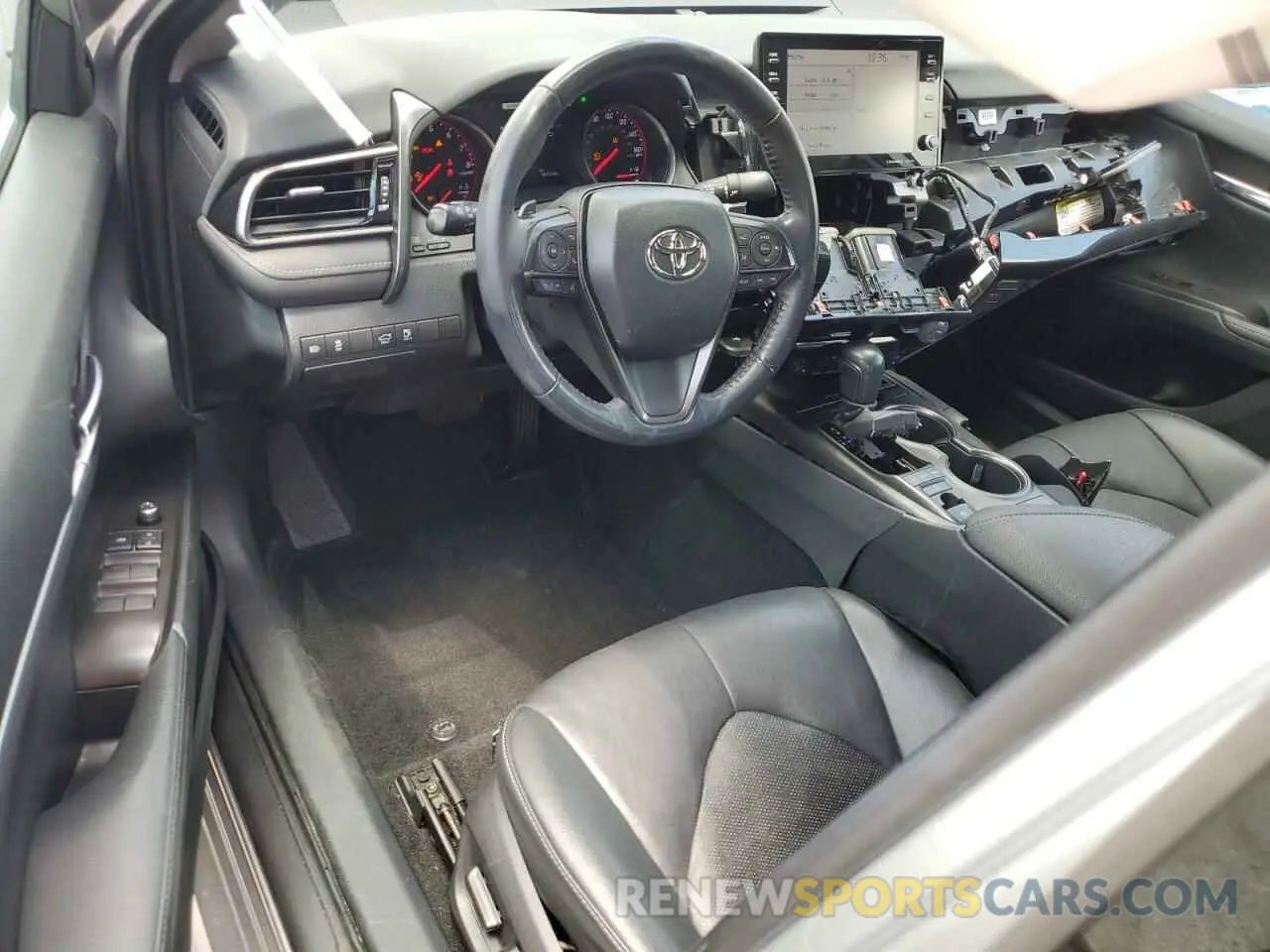 8 fotografías del automóvil dañado 4T1K61AK5MU614498 TOYOTA CAMRY 2021