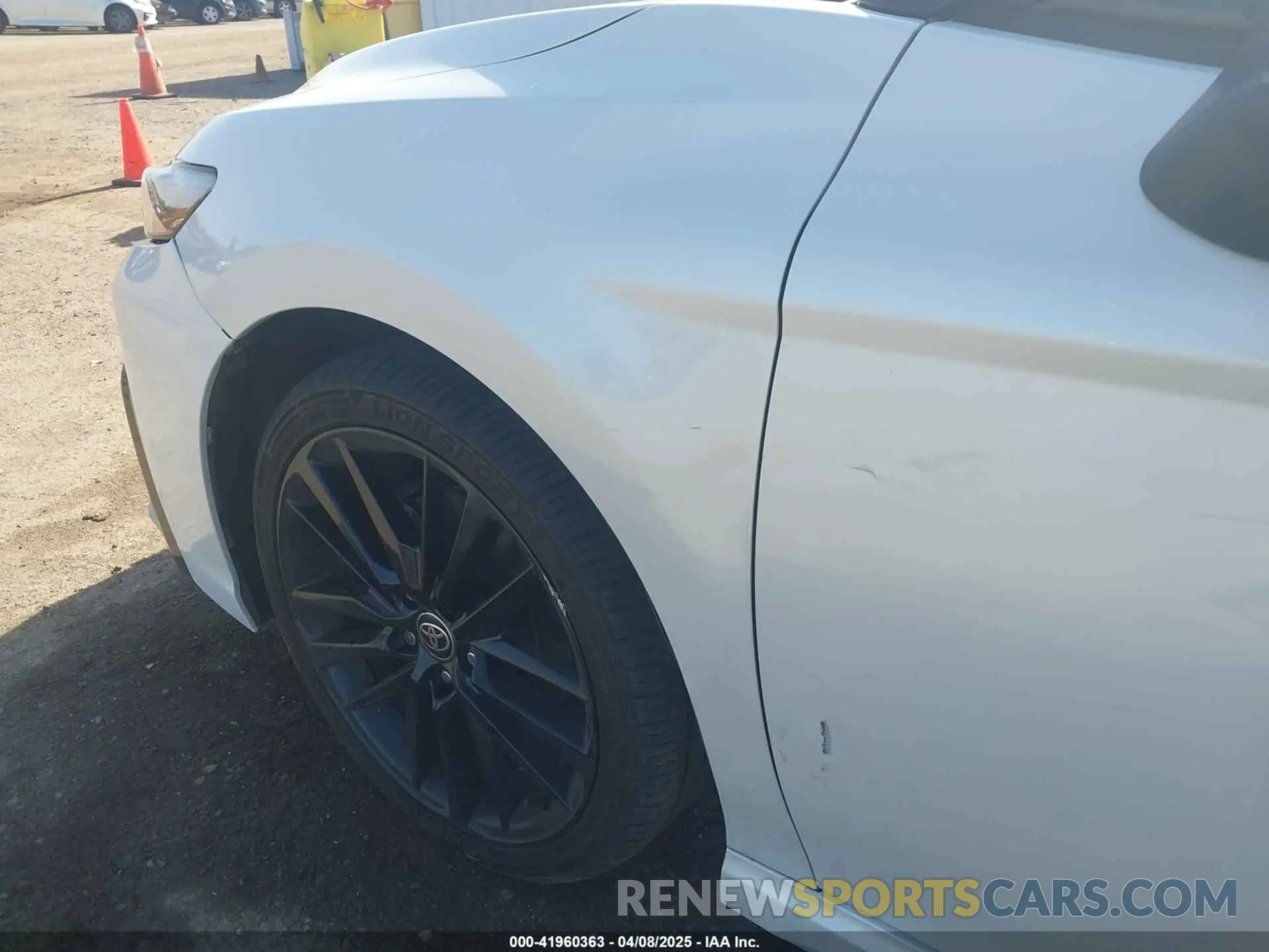 20 fotografías del automóvil dañado 4T1K61AK6MU474798 TOYOTA CAMRY 2021