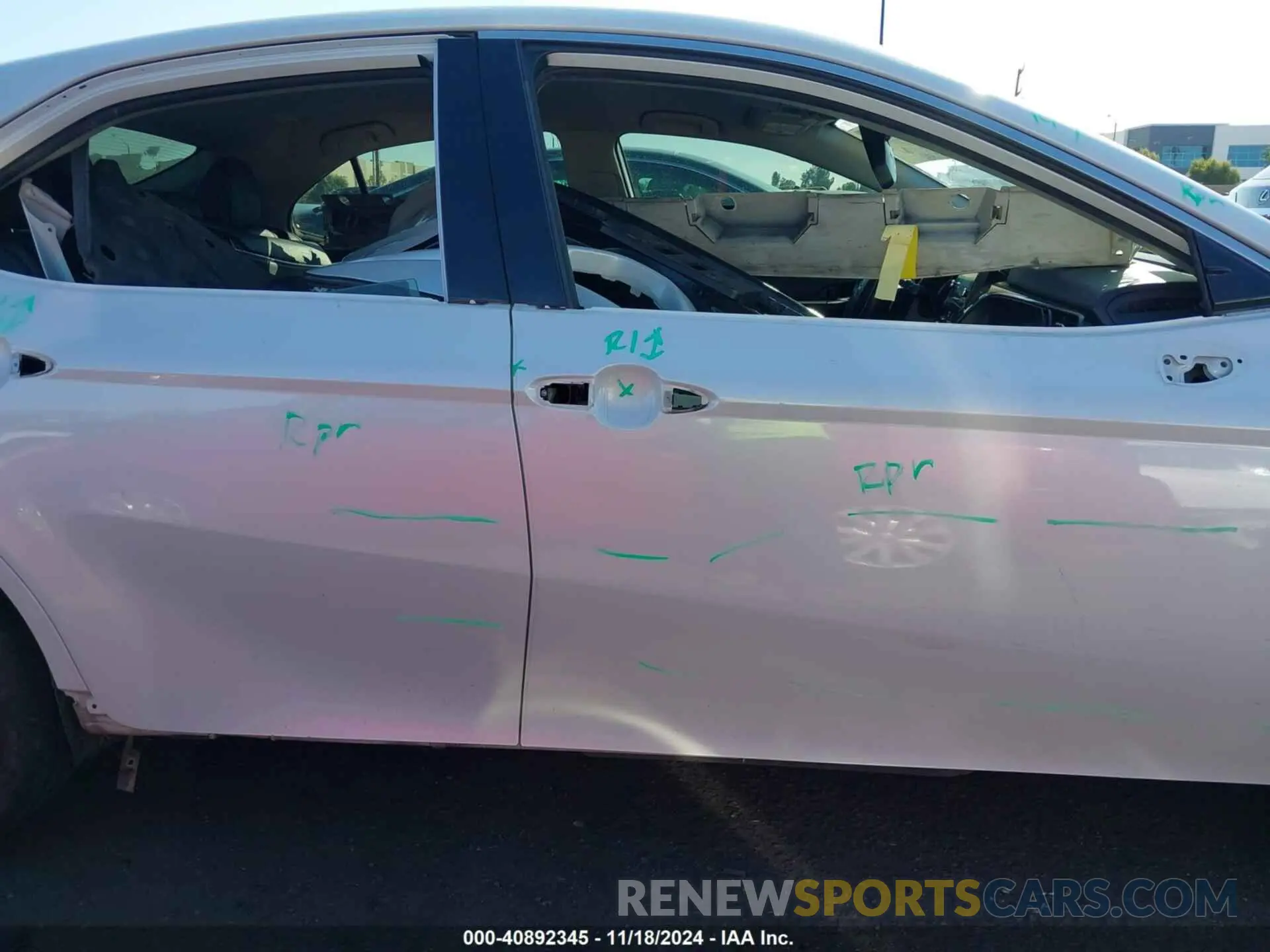 14 fotografías del automóvil dañado 4T1K61AK6MU535468 TOYOTA CAMRY 2021