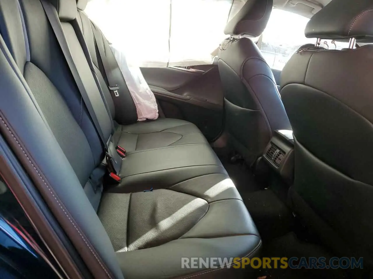 10 fotografías del automóvil dañado 4T1K61AK6MU543358 TOYOTA CAMRY 2021