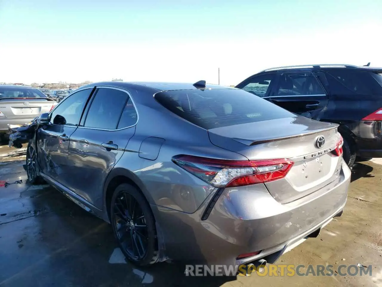 3 fotografías del automóvil dañado 4T1K61AK7MU438568 TOYOTA CAMRY 2021