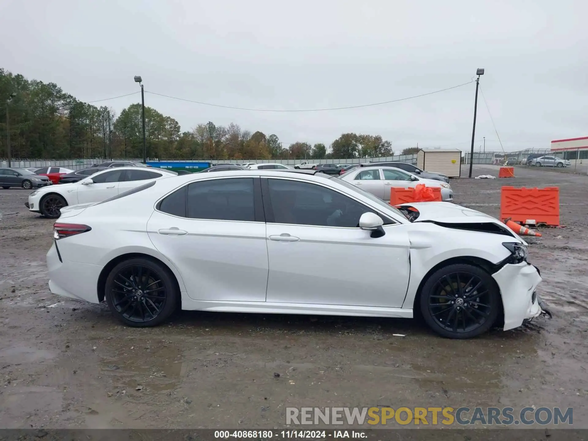 14 fotografías del automóvil dañado 4T1K61AK7MU544812 TOYOTA CAMRY 2021