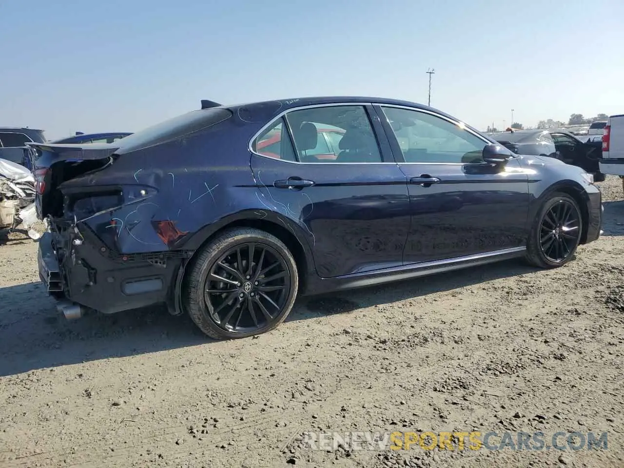 3 fotografías del automóvil dañado 4T1K61AK7MU588566 TOYOTA CAMRY 2021