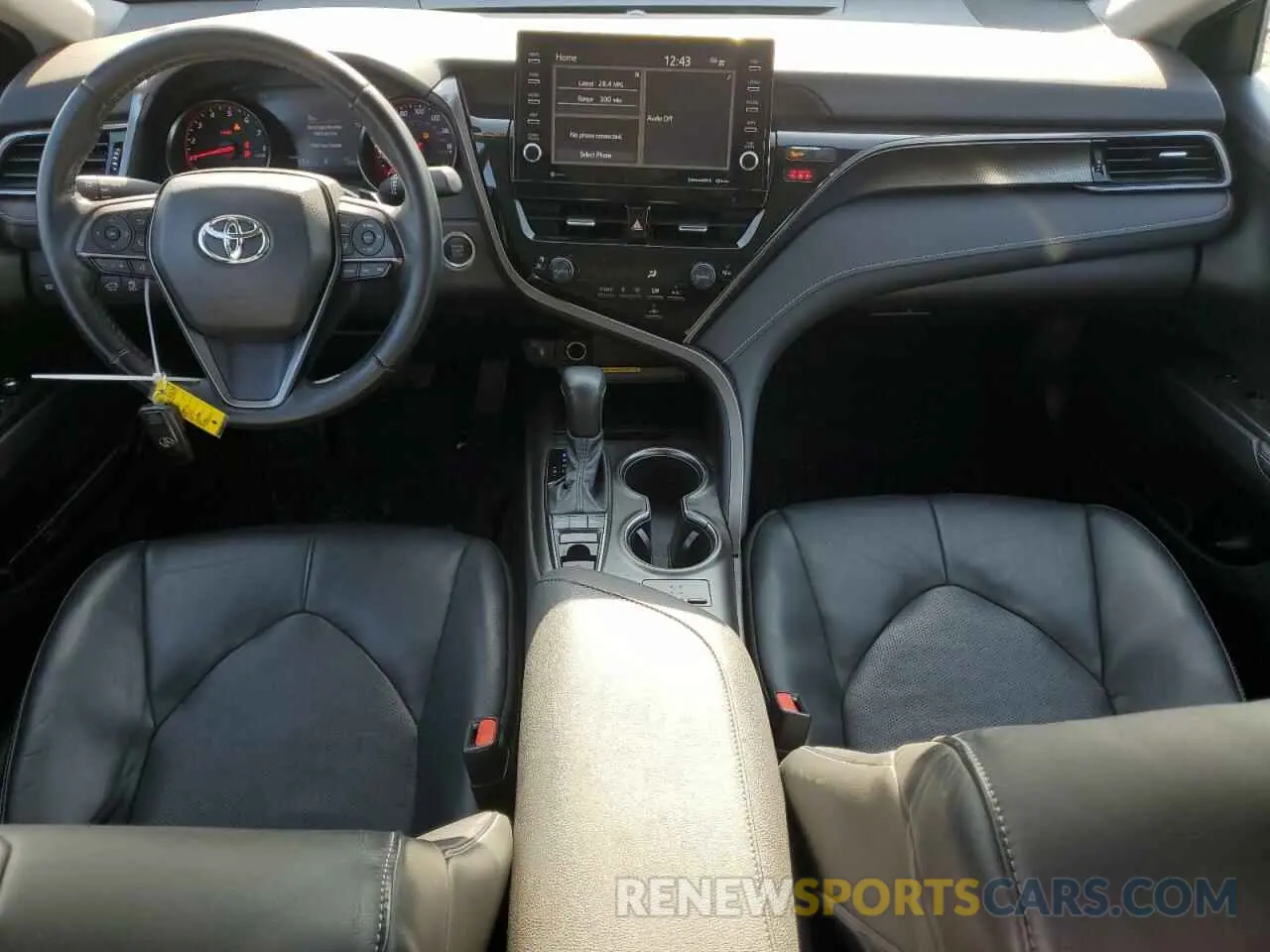 8 fotografías del automóvil dañado 4T1K61AK7MU588566 TOYOTA CAMRY 2021