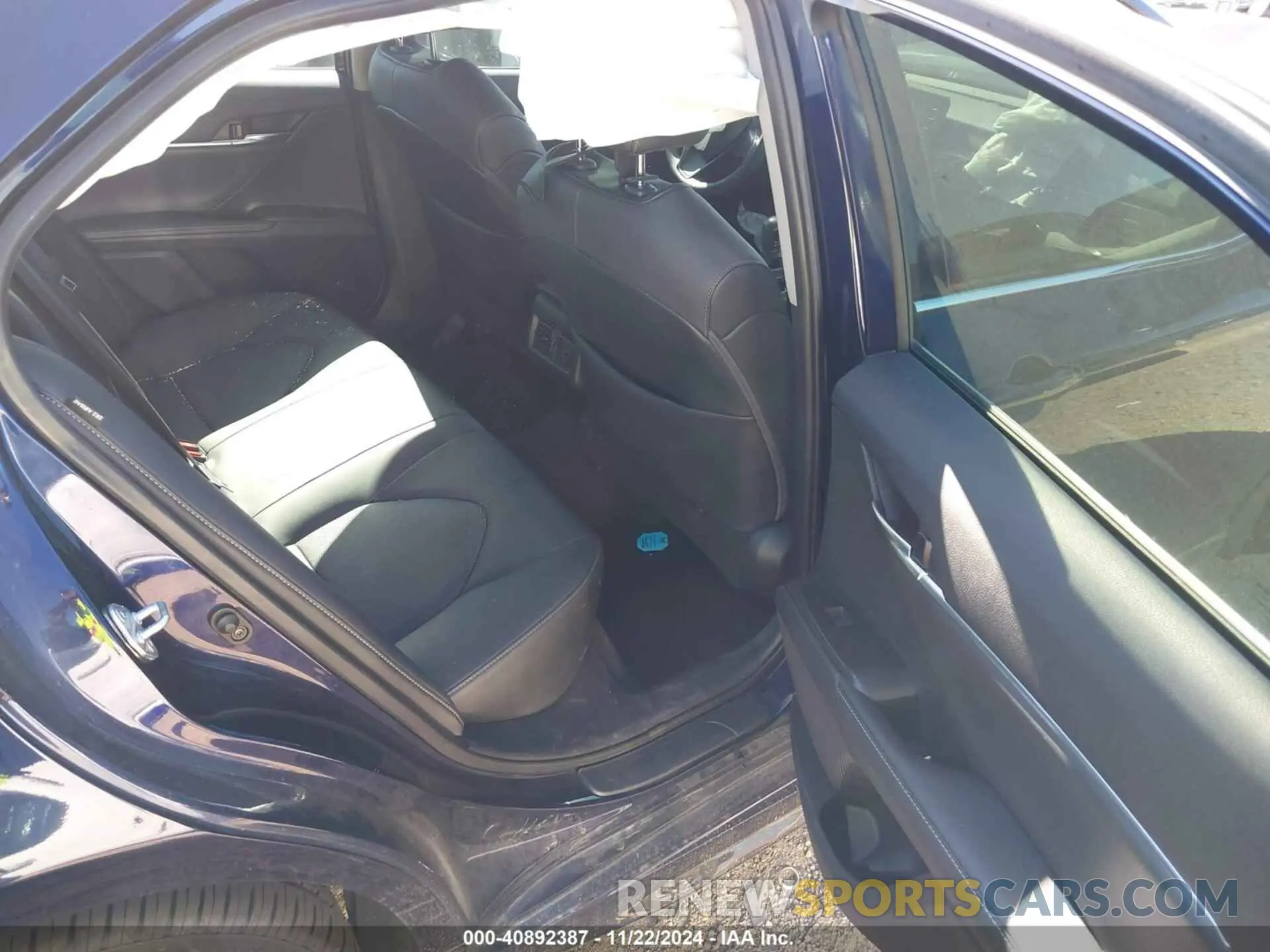 8 fotografías del automóvil dañado 4T1K61AK7MU611778 TOYOTA CAMRY 2021
