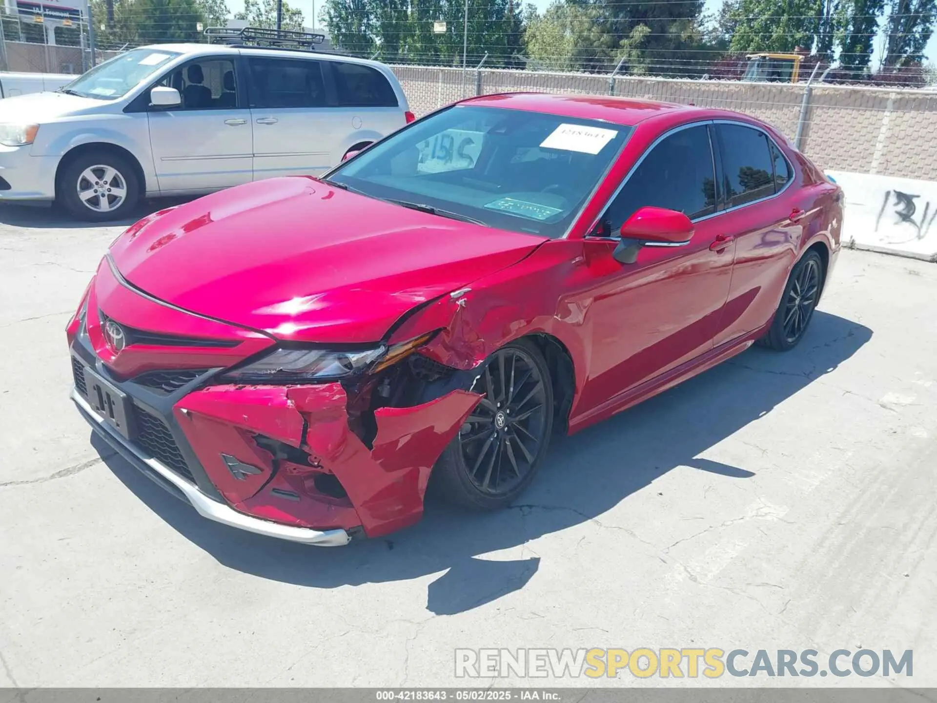 2 fotografías del automóvil dañado 4T1K61AK8MU429569 TOYOTA CAMRY 2021