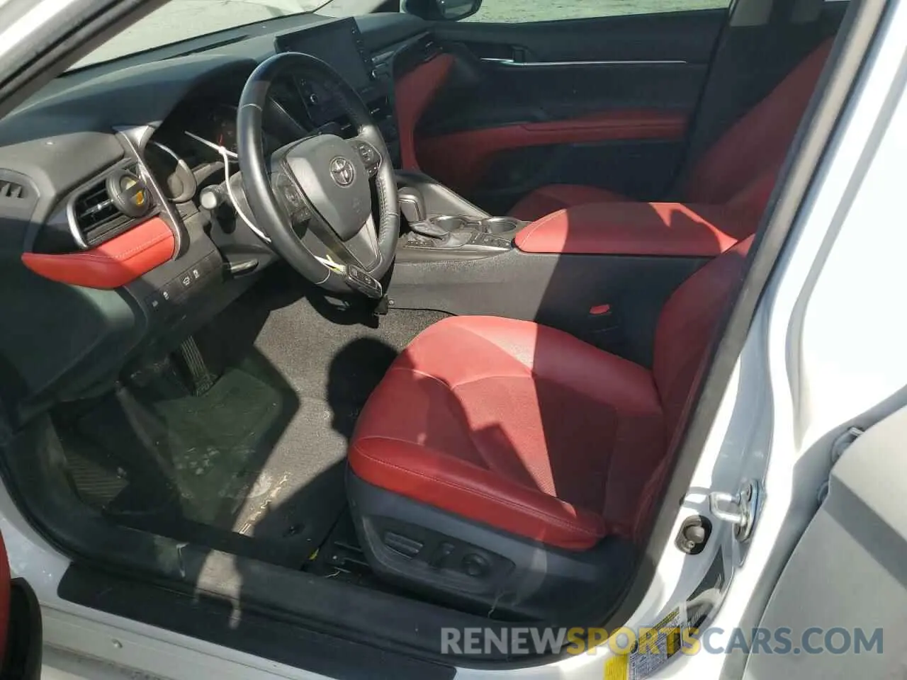 7 fotografías del automóvil dañado 4T1K61AK8MU543992 TOYOTA CAMRY 2021