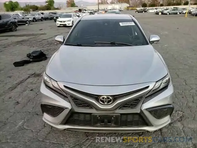 11 fotografías del automóvil dañado 4T1K61AK8MU614799 TOYOTA CAMRY 2021