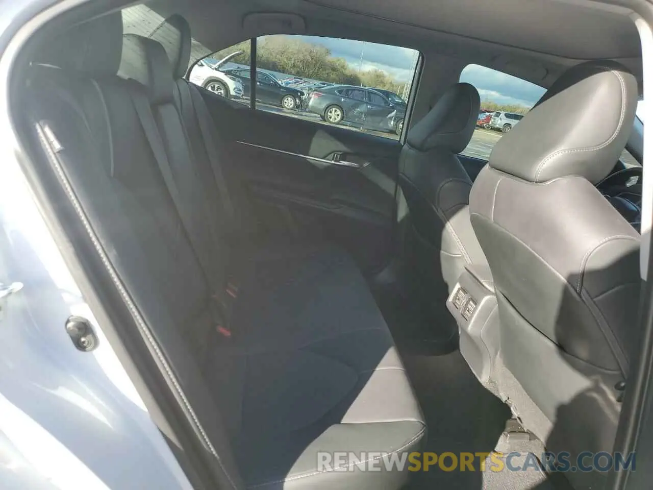 10 fotografías del automóvil dañado 4T1K61AK9MU428625 TOYOTA CAMRY 2021