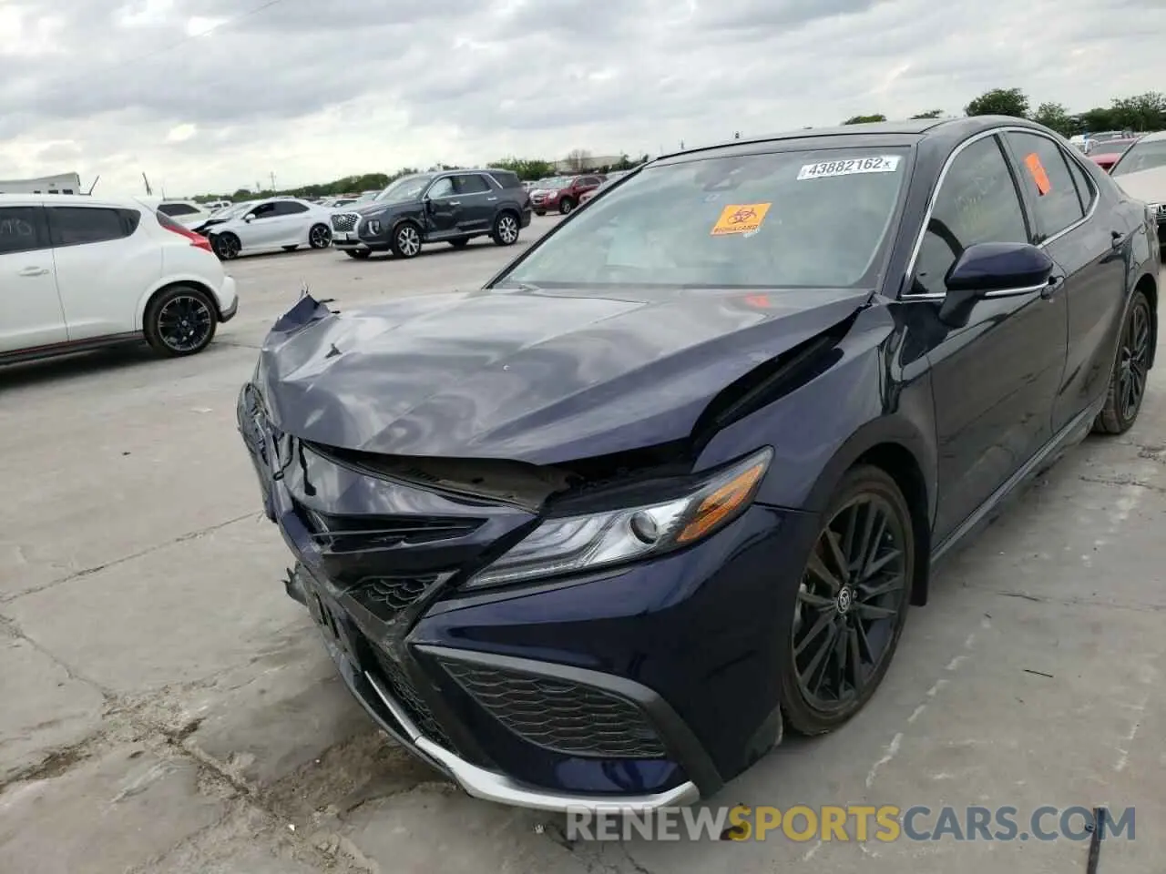 2 fotografías del automóvil dañado 4T1K61AK9MU438040 TOYOTA CAMRY 2021