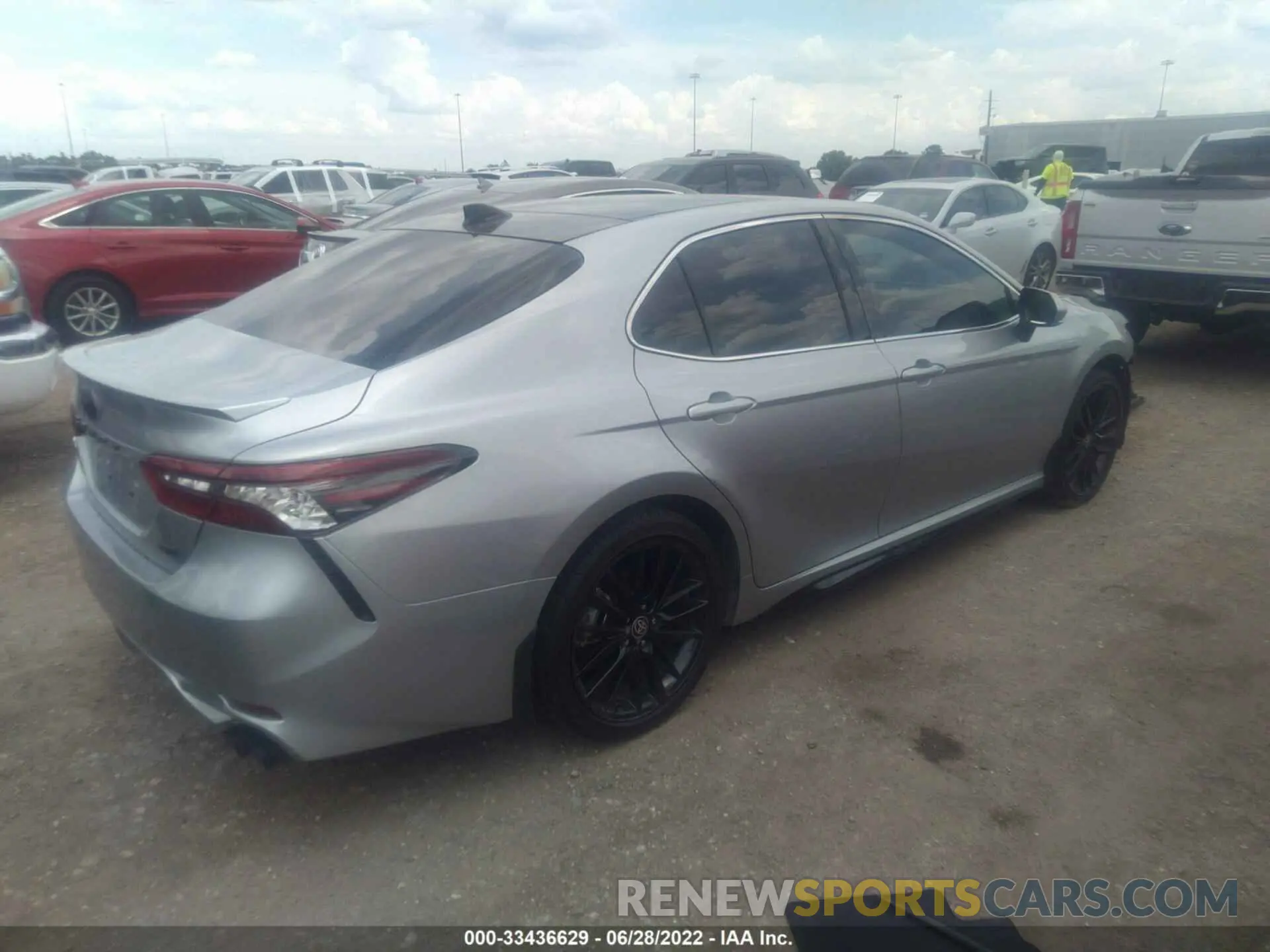 4 fotografías del automóvil dañado 4T1K61AK9MU477923 TOYOTA CAMRY 2021