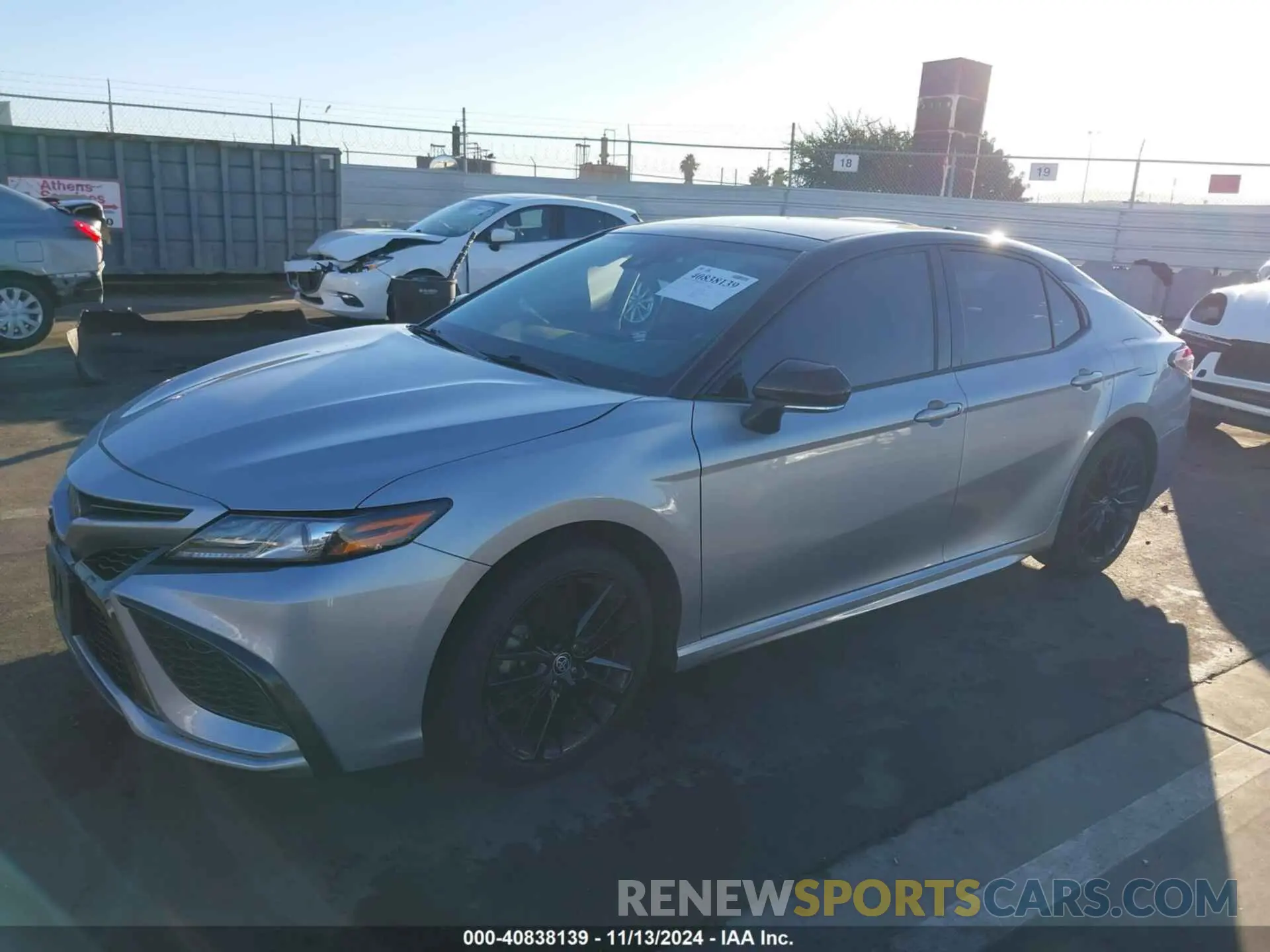 2 fotografías del automóvil dañado 4T1K61AK9MU485424 TOYOTA CAMRY 2021