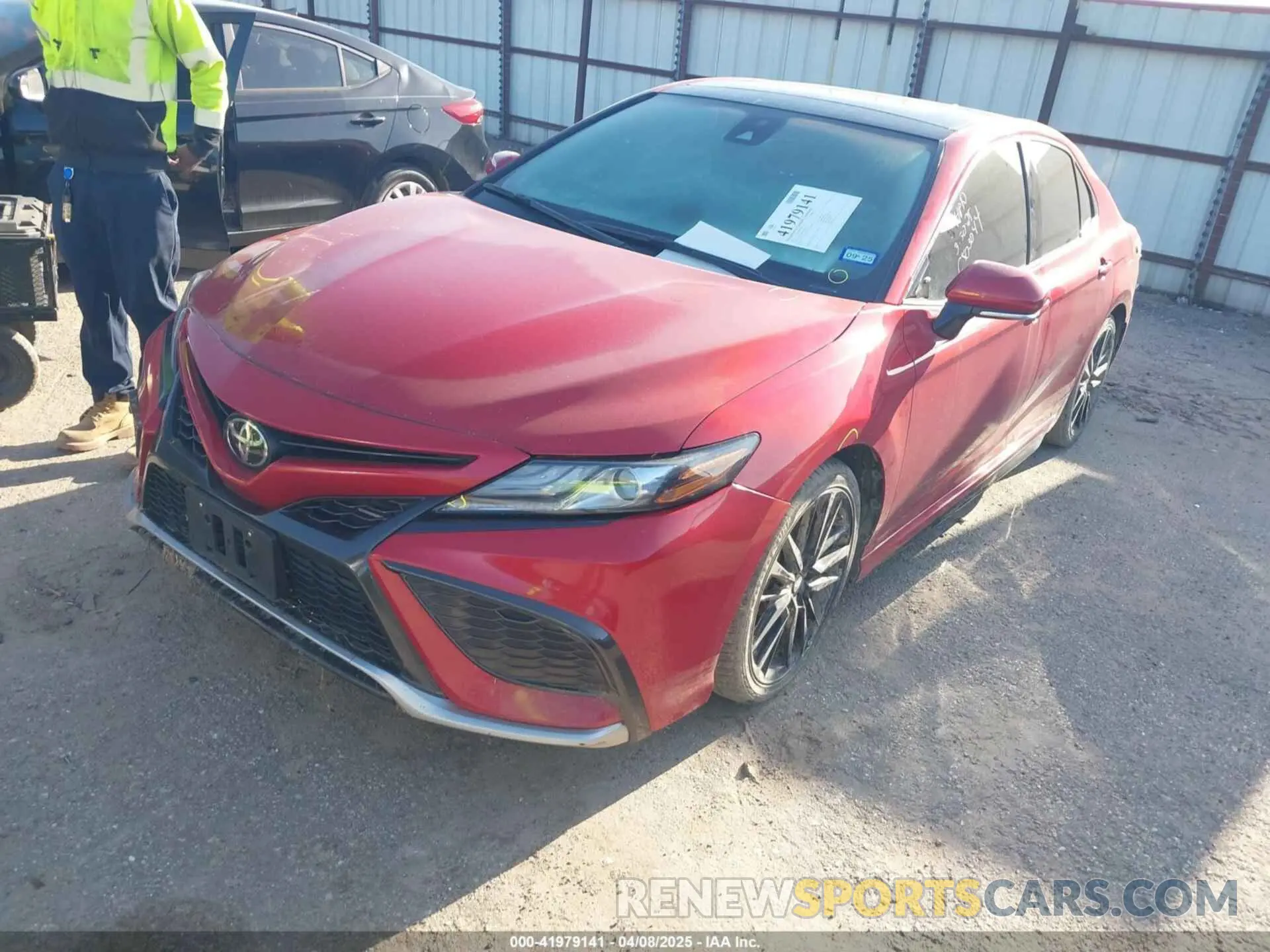 2 fotografías del automóvil dañado 4T1K61AK9MU492907 TOYOTA CAMRY 2021