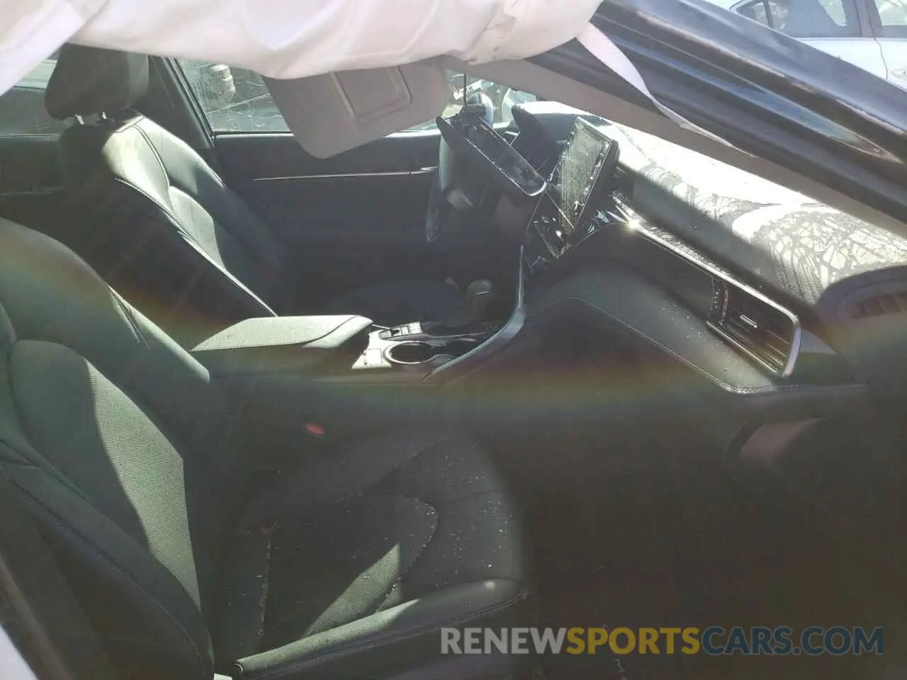 5 fotografías del automóvil dañado 4T1K61AK9MU532466 TOYOTA CAMRY 2021