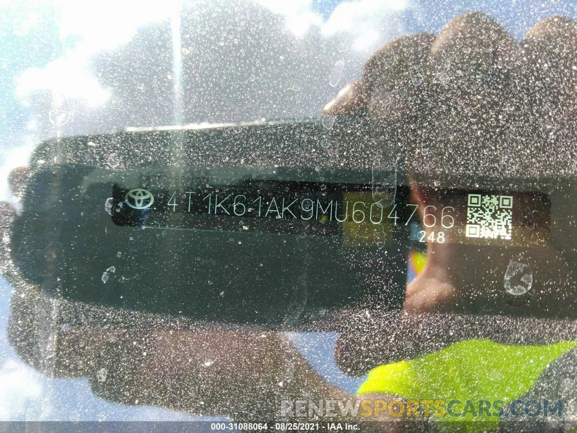 9 fotografías del automóvil dañado 4T1K61AK9MU604766 TOYOTA CAMRY 2021