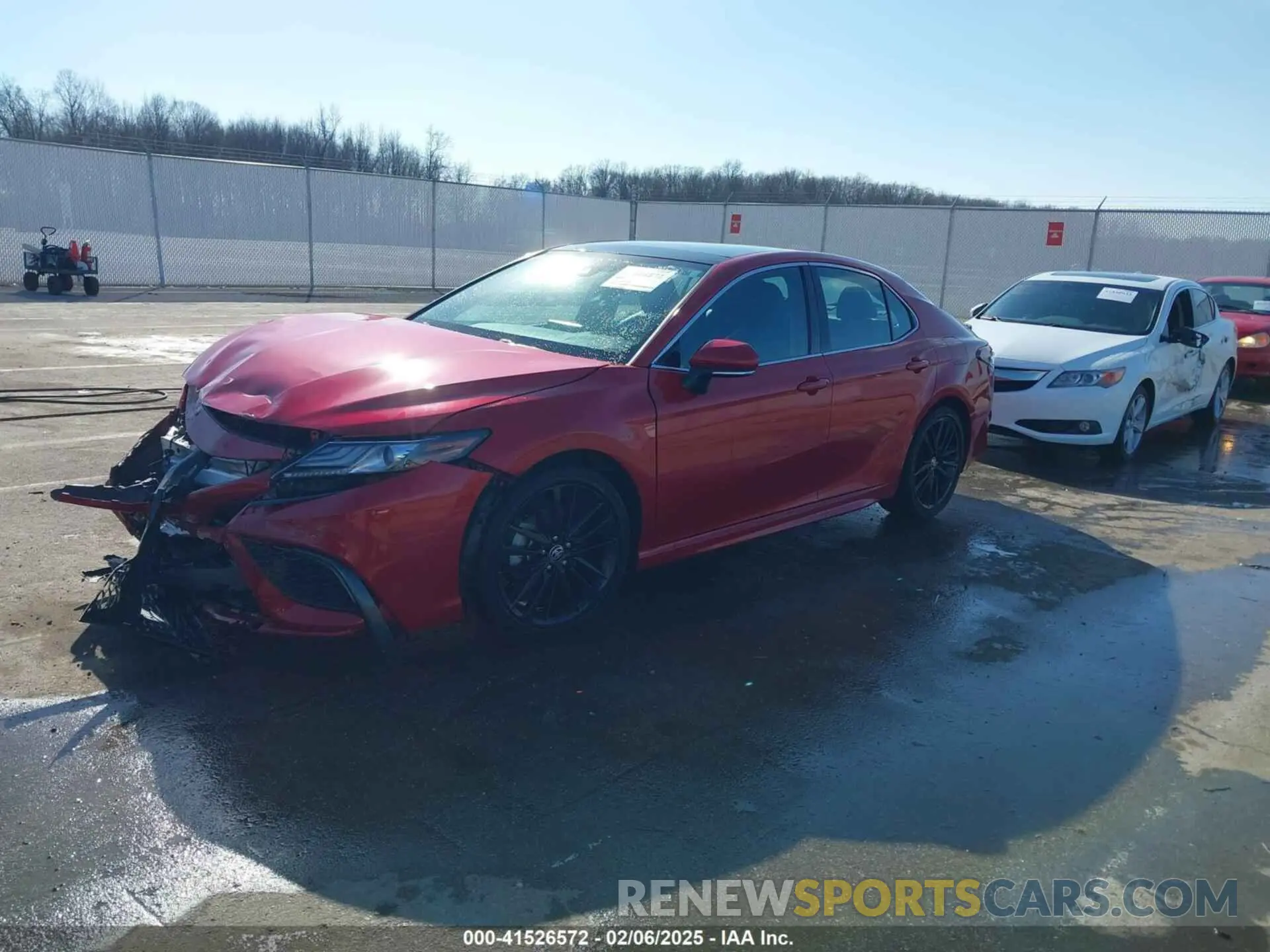 2 fotografías del automóvil dañado 4T1K61AKXMU473945 TOYOTA CAMRY 2021