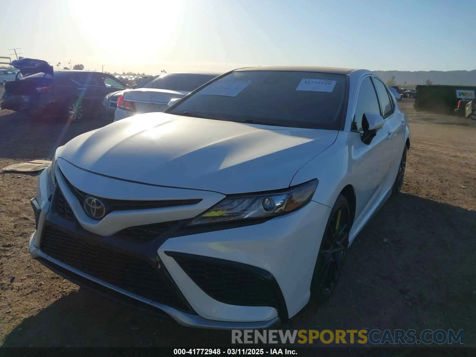 2 fotografías del automóvil dañado 4T1K61AKXMU578338 TOYOTA CAMRY 2021