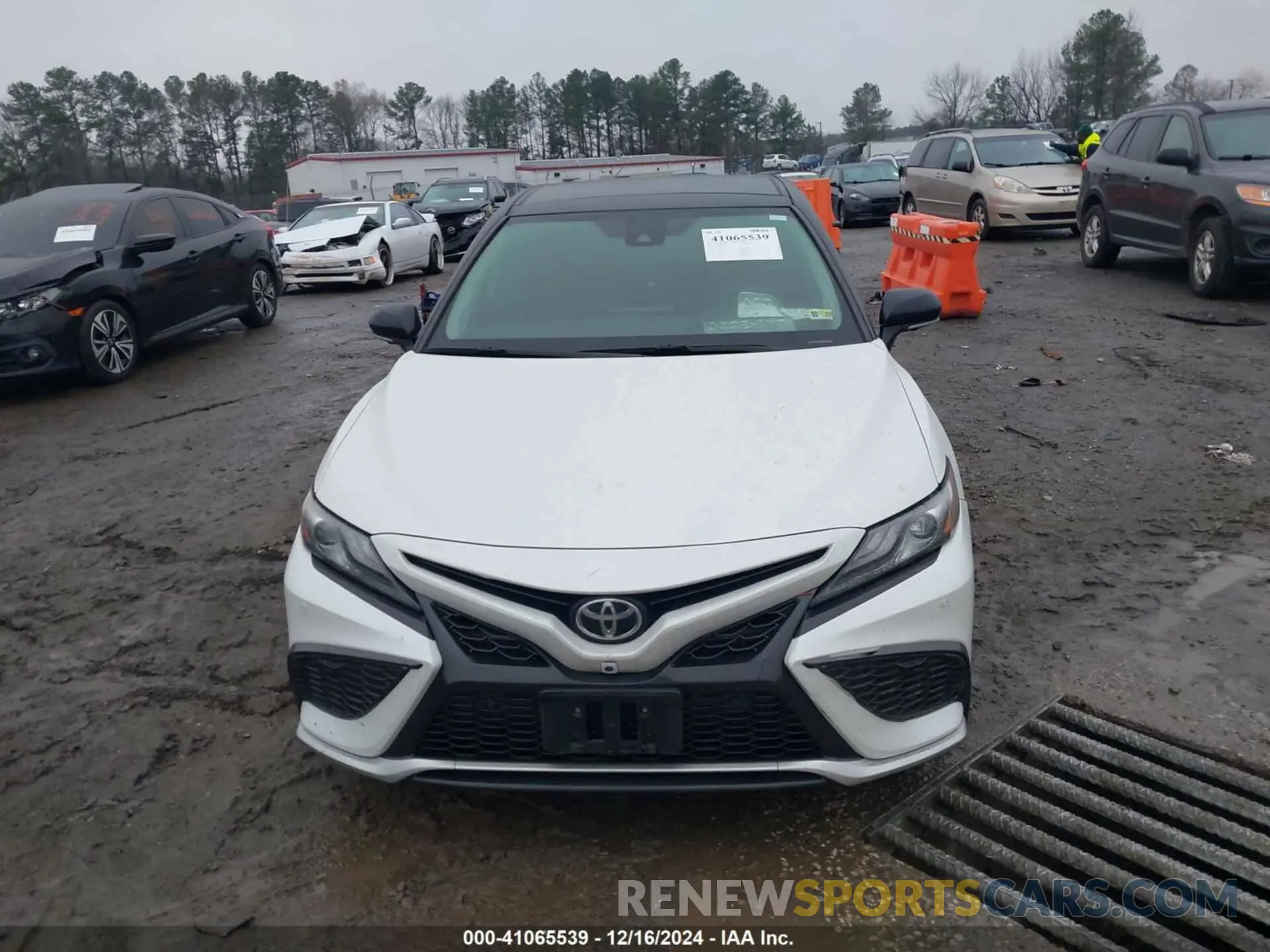 12 fotografías del automóvil dañado 4T1K61BK2MU028257 TOYOTA CAMRY 2021