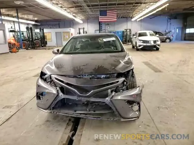 10 fotografías del automóvil dañado 4T1K61BK8MU036718 TOYOTA CAMRY 2021